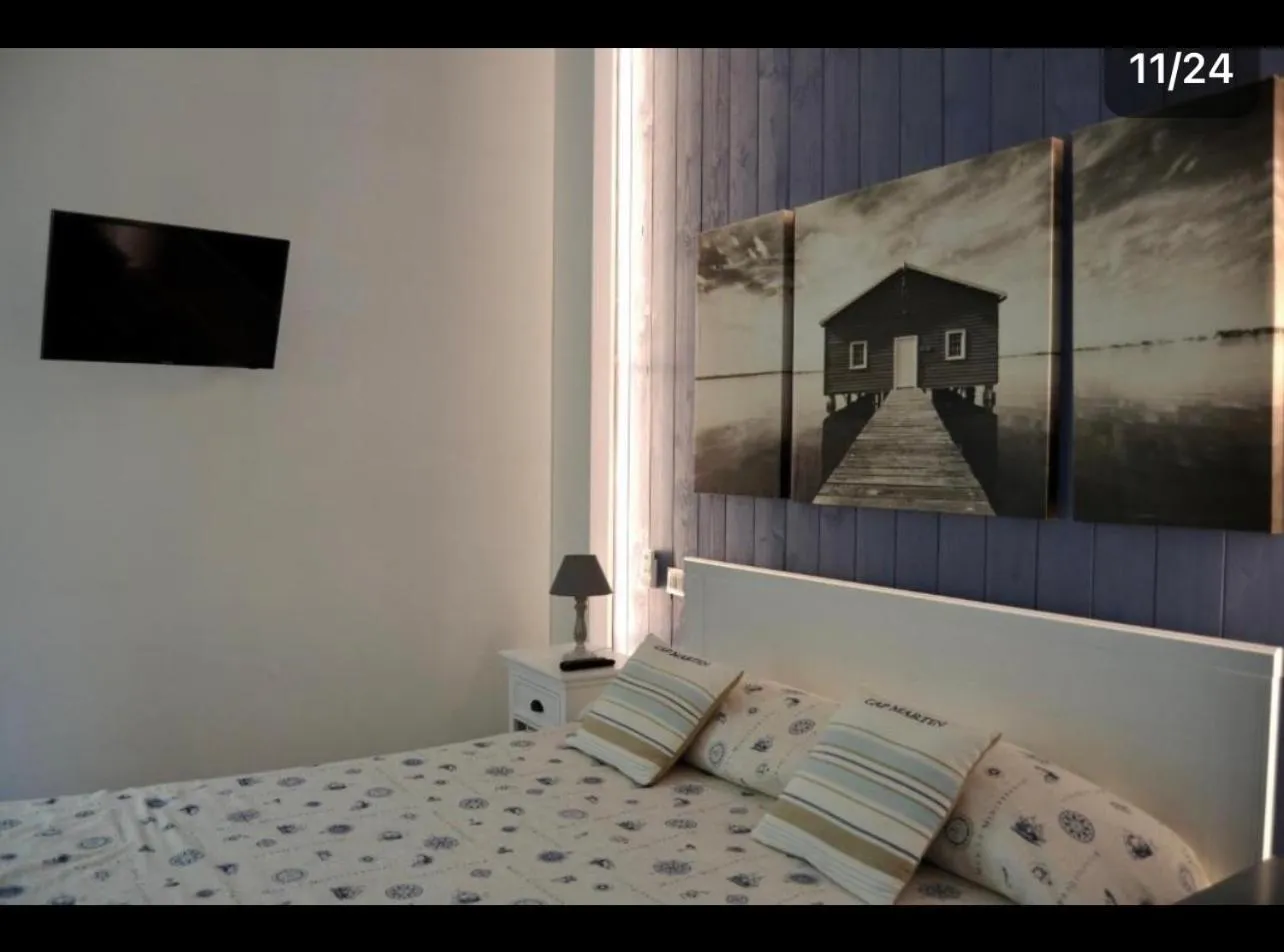 Bed in Beatrice Home