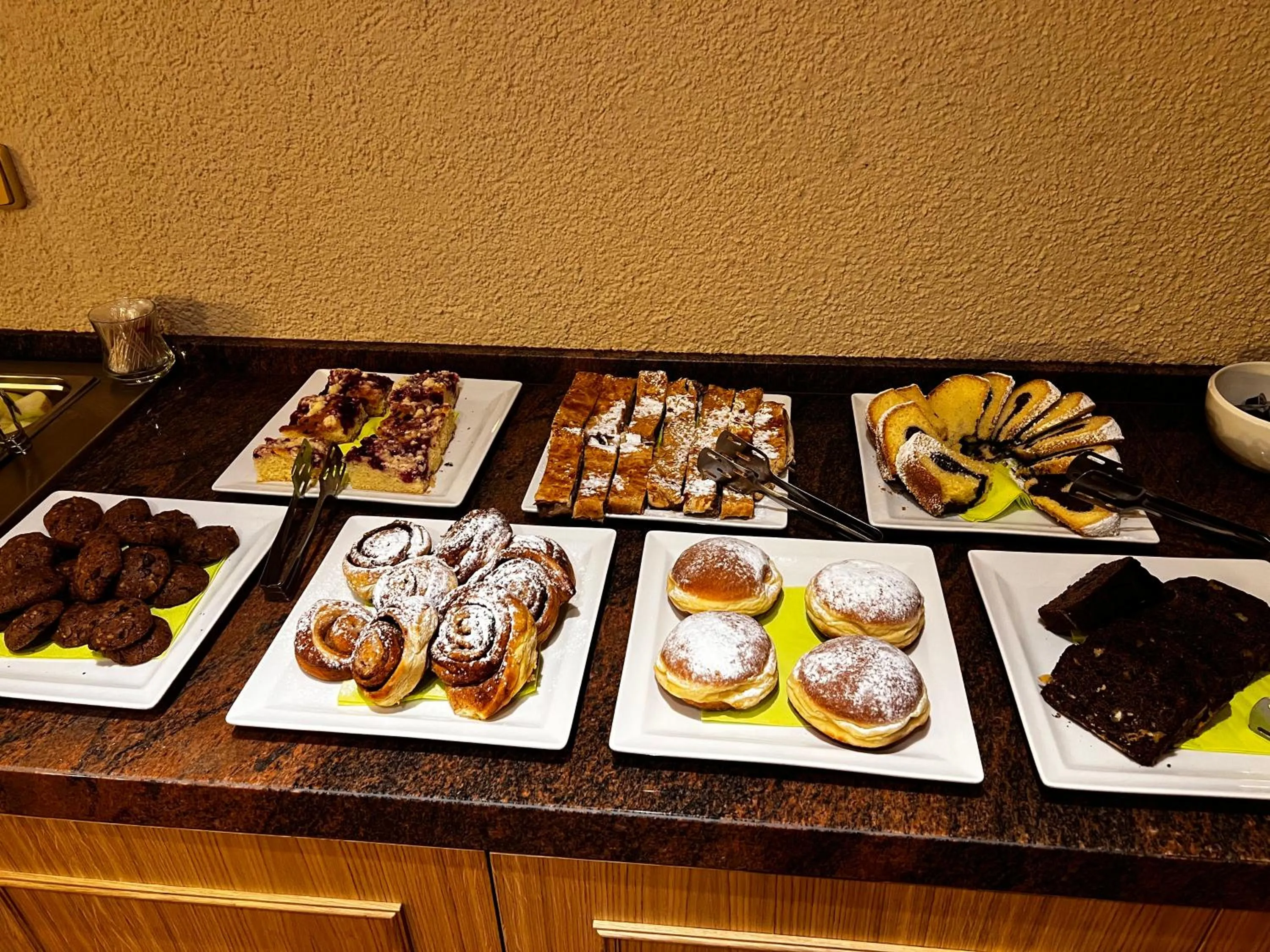 Breakfast in Hotel resort Lovecká bašta Strakonice