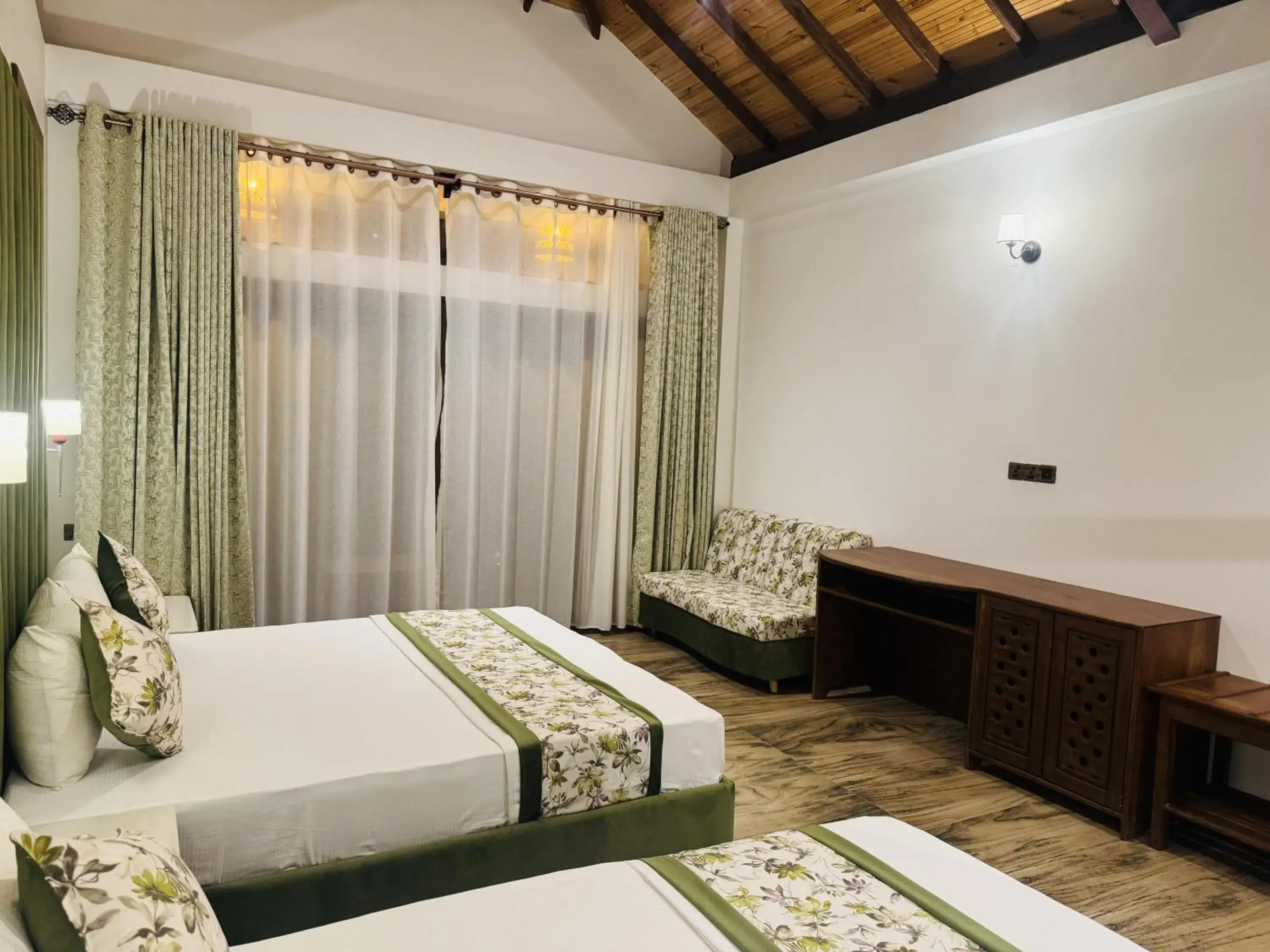 Family Suite with Balcony - single occupancy in Gatetrees resort Family Suite with Balcony - single occupancy in Gatetrees resort
