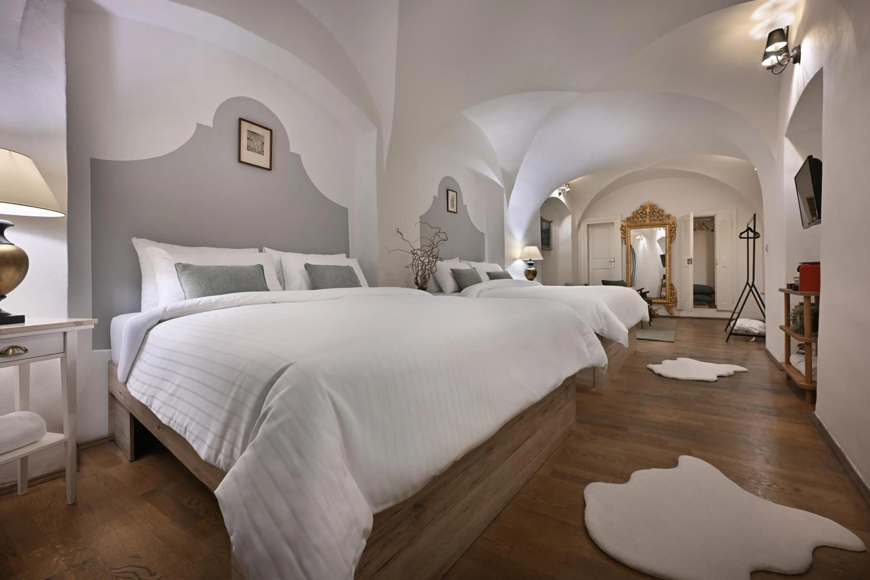 Bed in U Šuterů Boutique Hotel