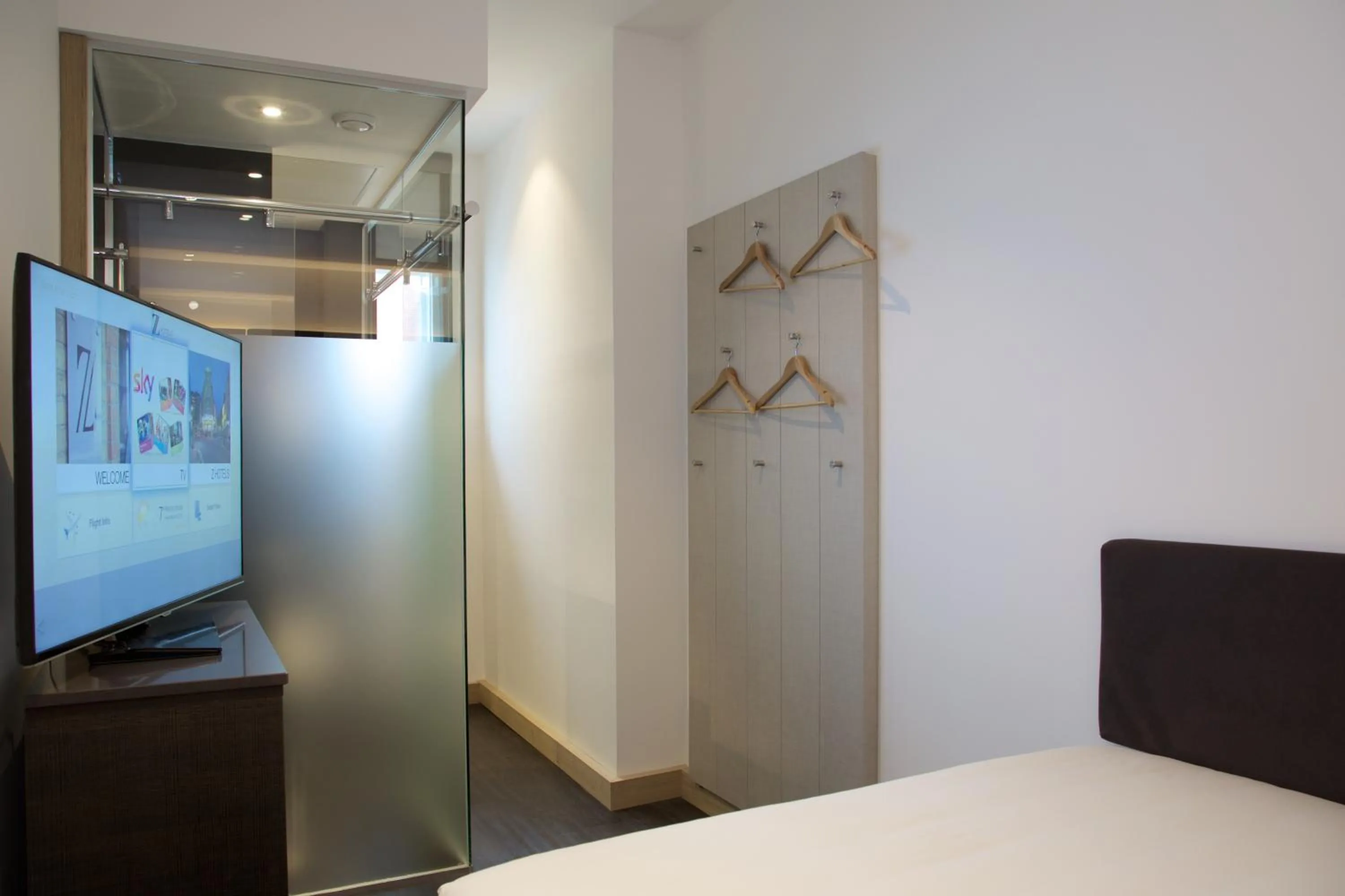 Bedroom, Bed in The Z Hotel City