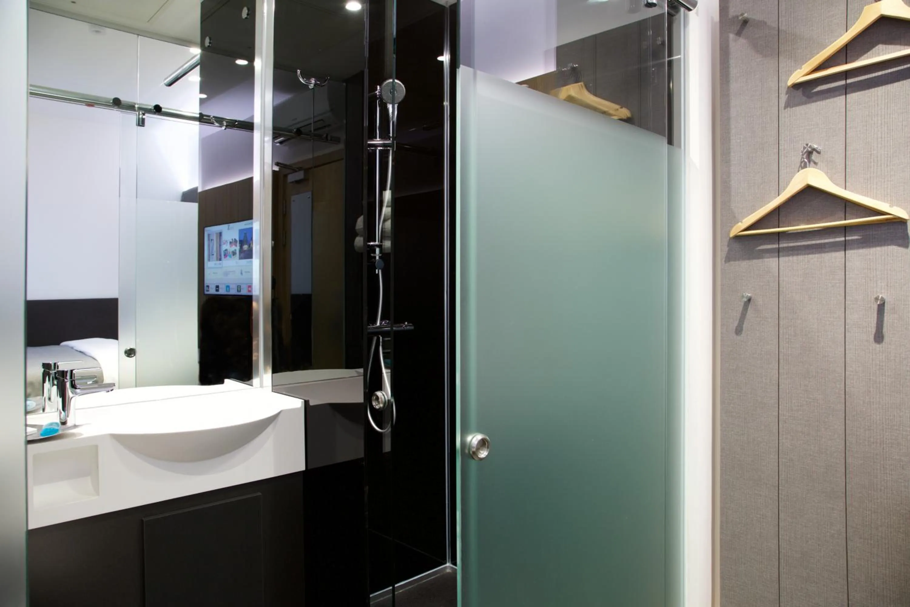 Shower in The Z Hotel City