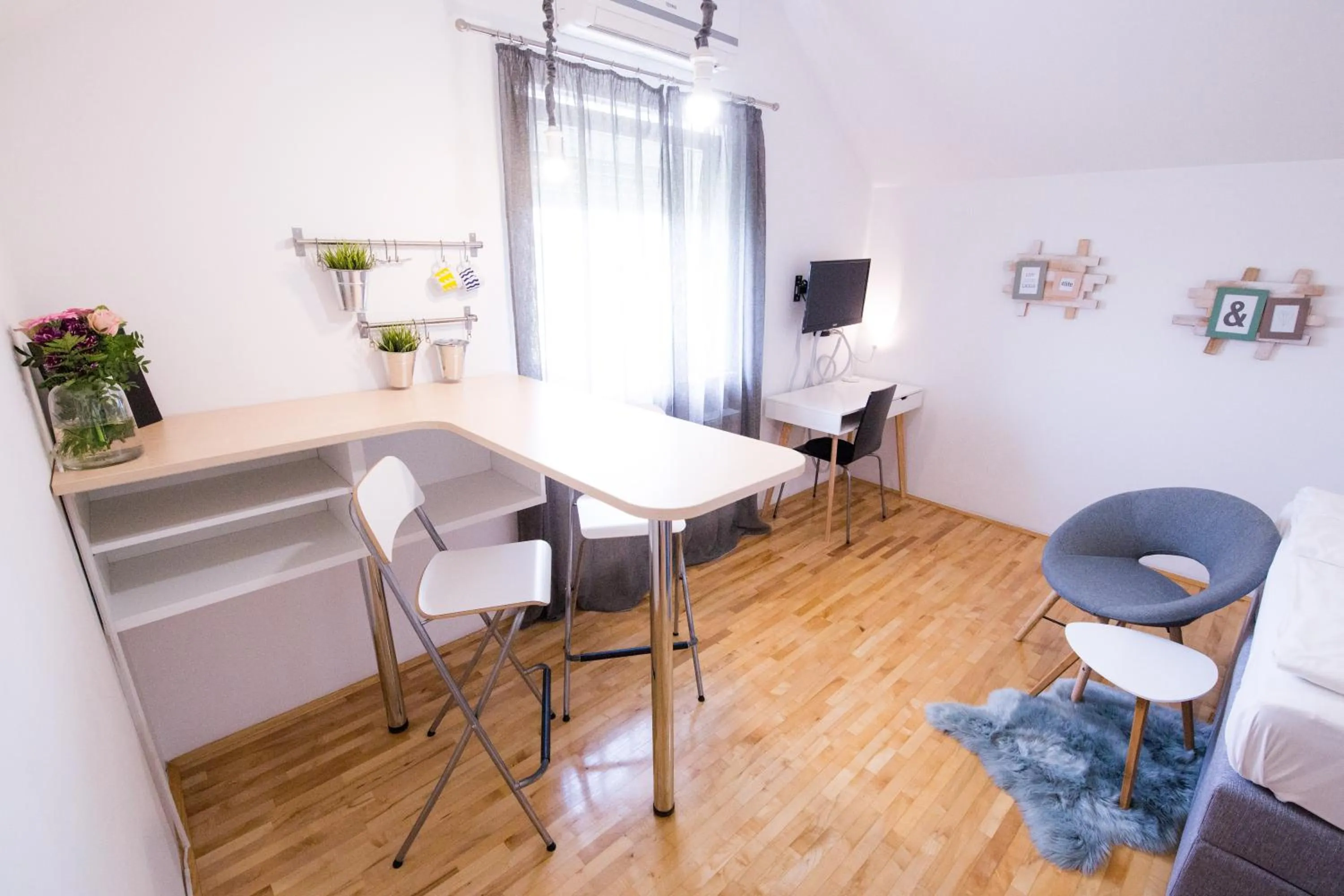 TV and multimedia in Tara Garden