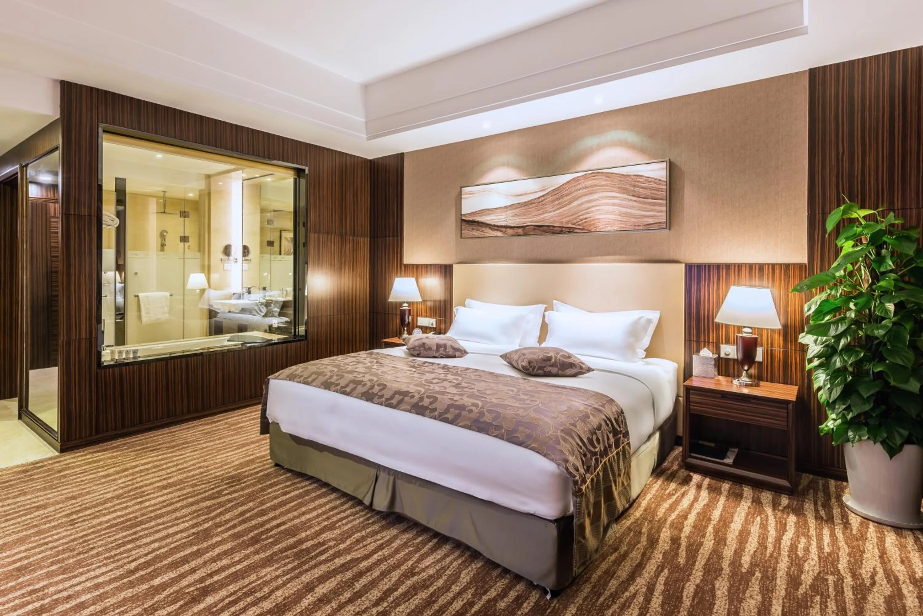 Photo of the whole room in Grand Mercure Qingdao Qinglong