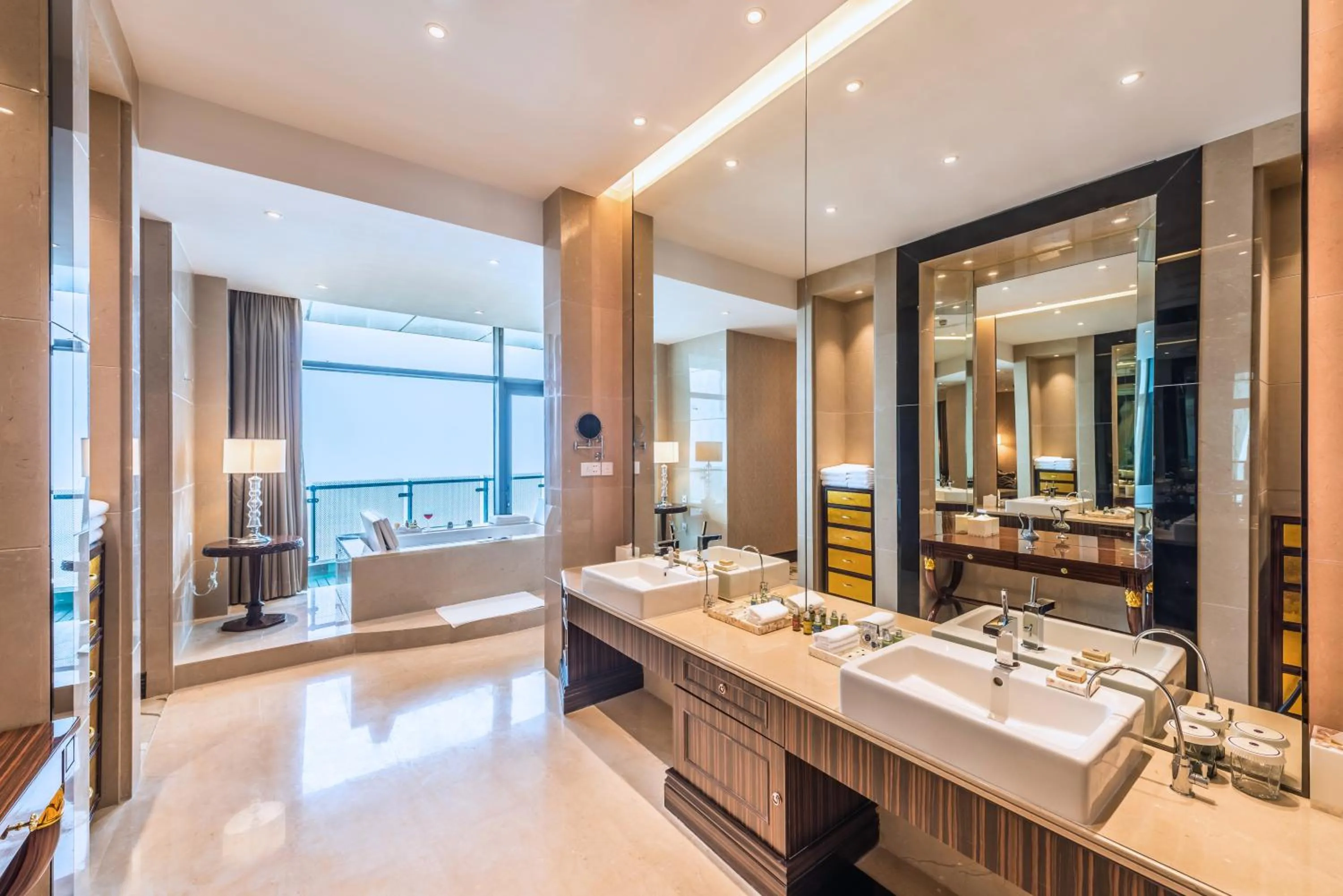 Bathroom in Grand Mercure Qingdao Qinglong