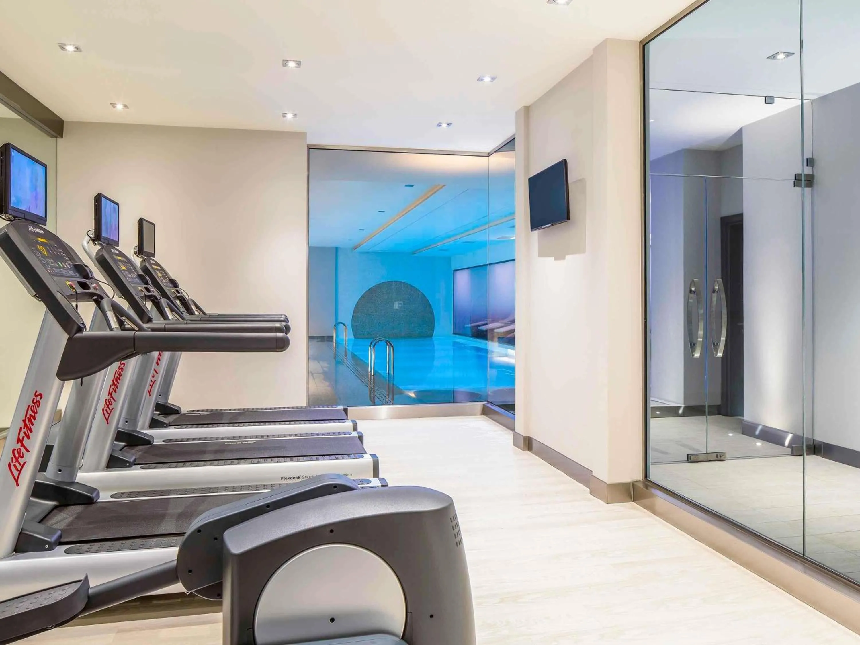 Fitness centre/facilities in Novotel Istanbul Bosphorus Hotel