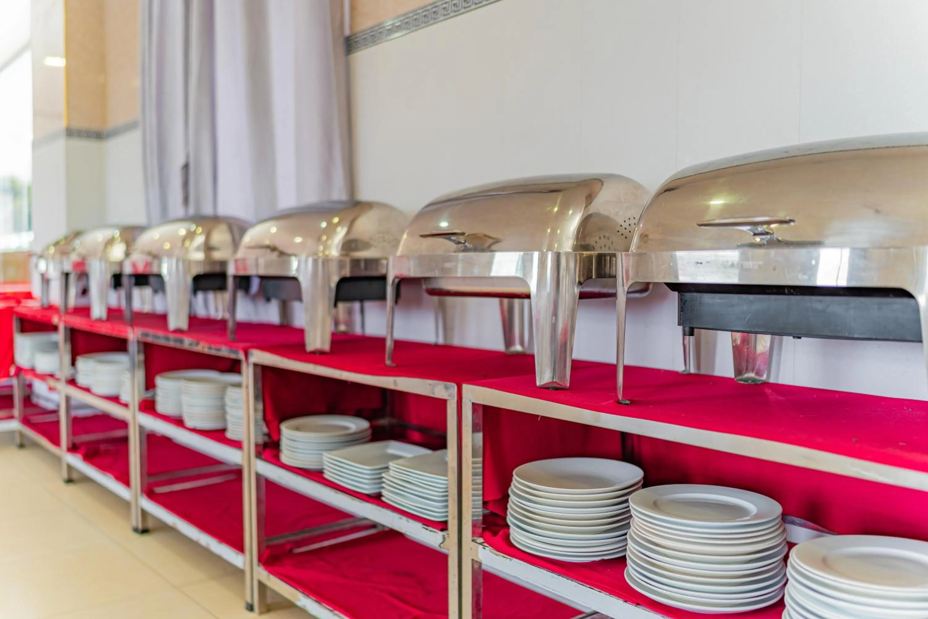 Dining area in Thi Long Phụng Hotel