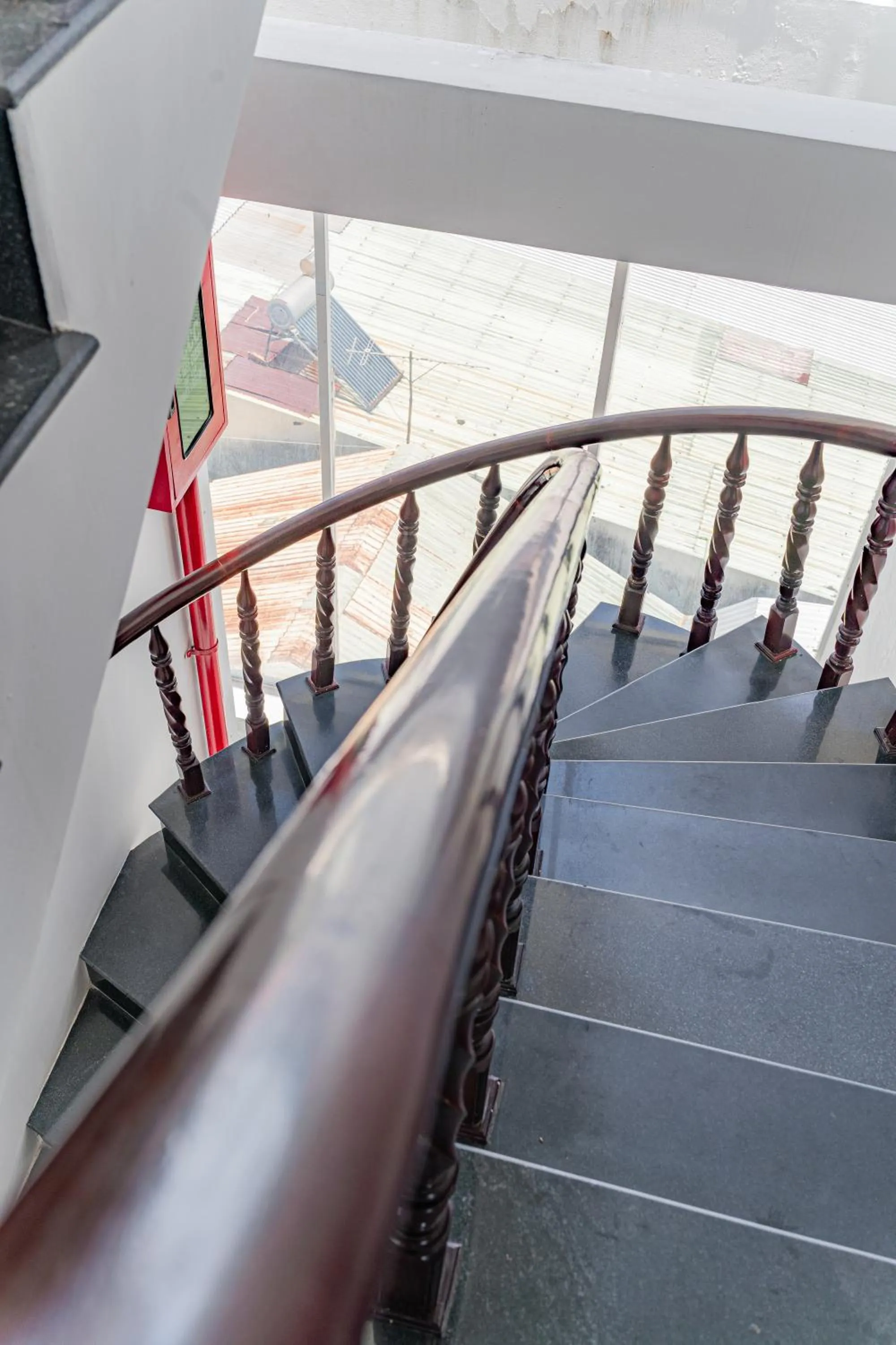 Street view in Thi Long Phụng Hotel