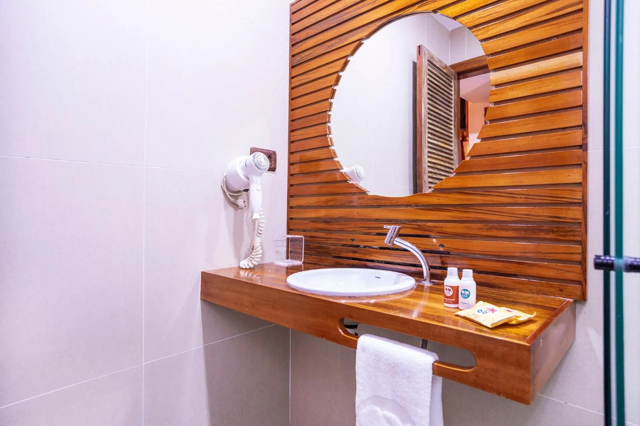 Bathroom in Hotel Village Enseada