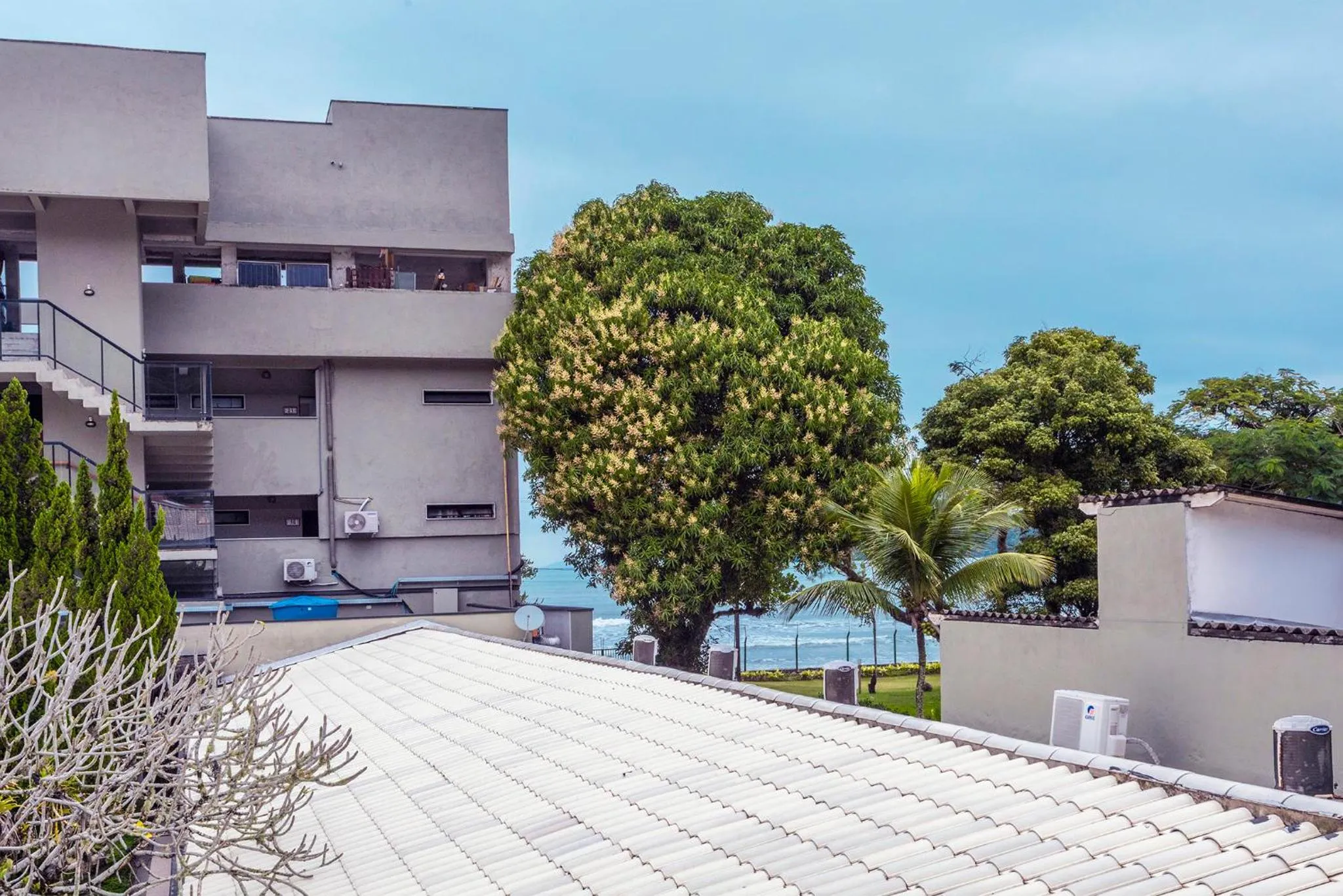 Property building in Hotel Village Enseada