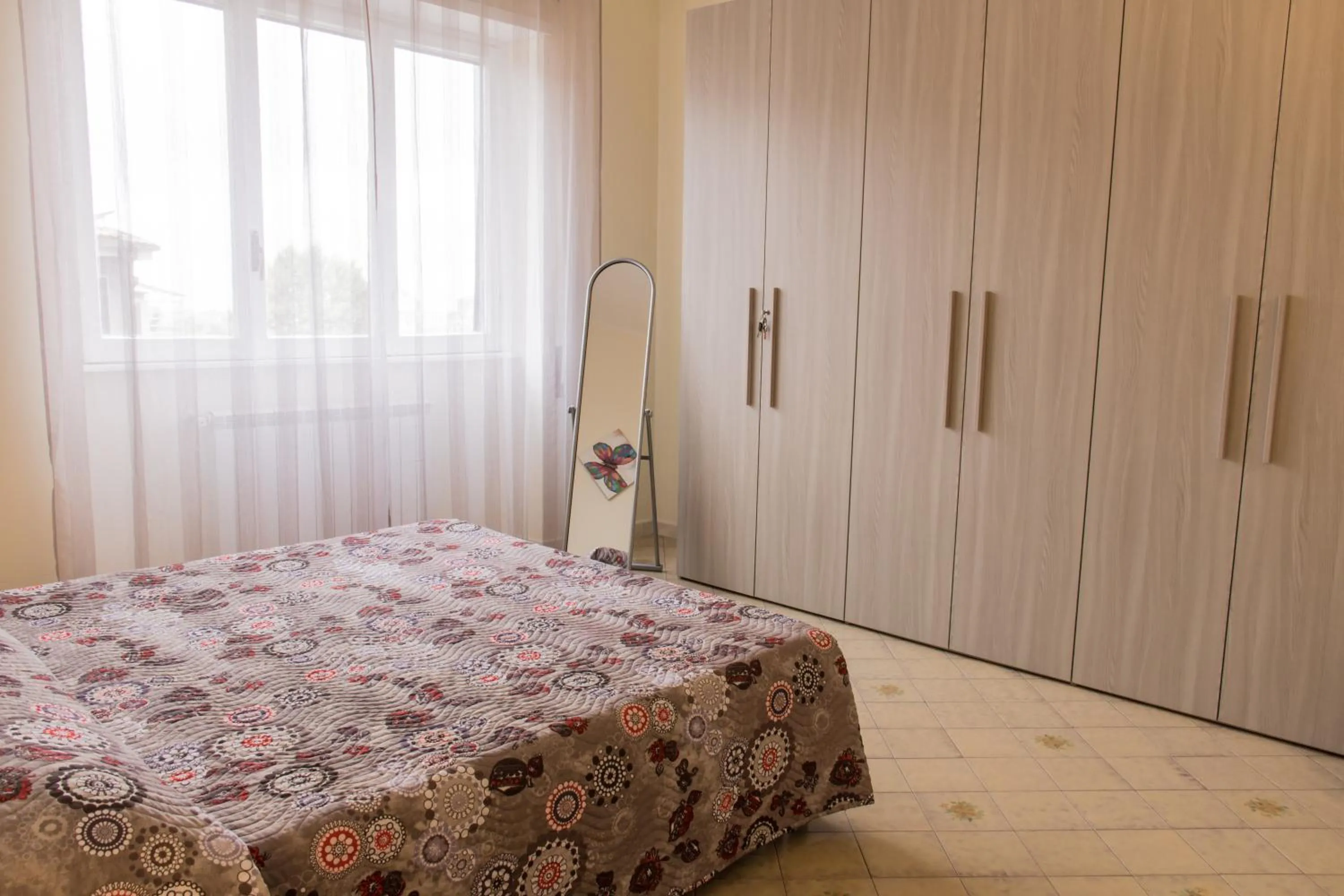 Bedroom, Bed in Big Family