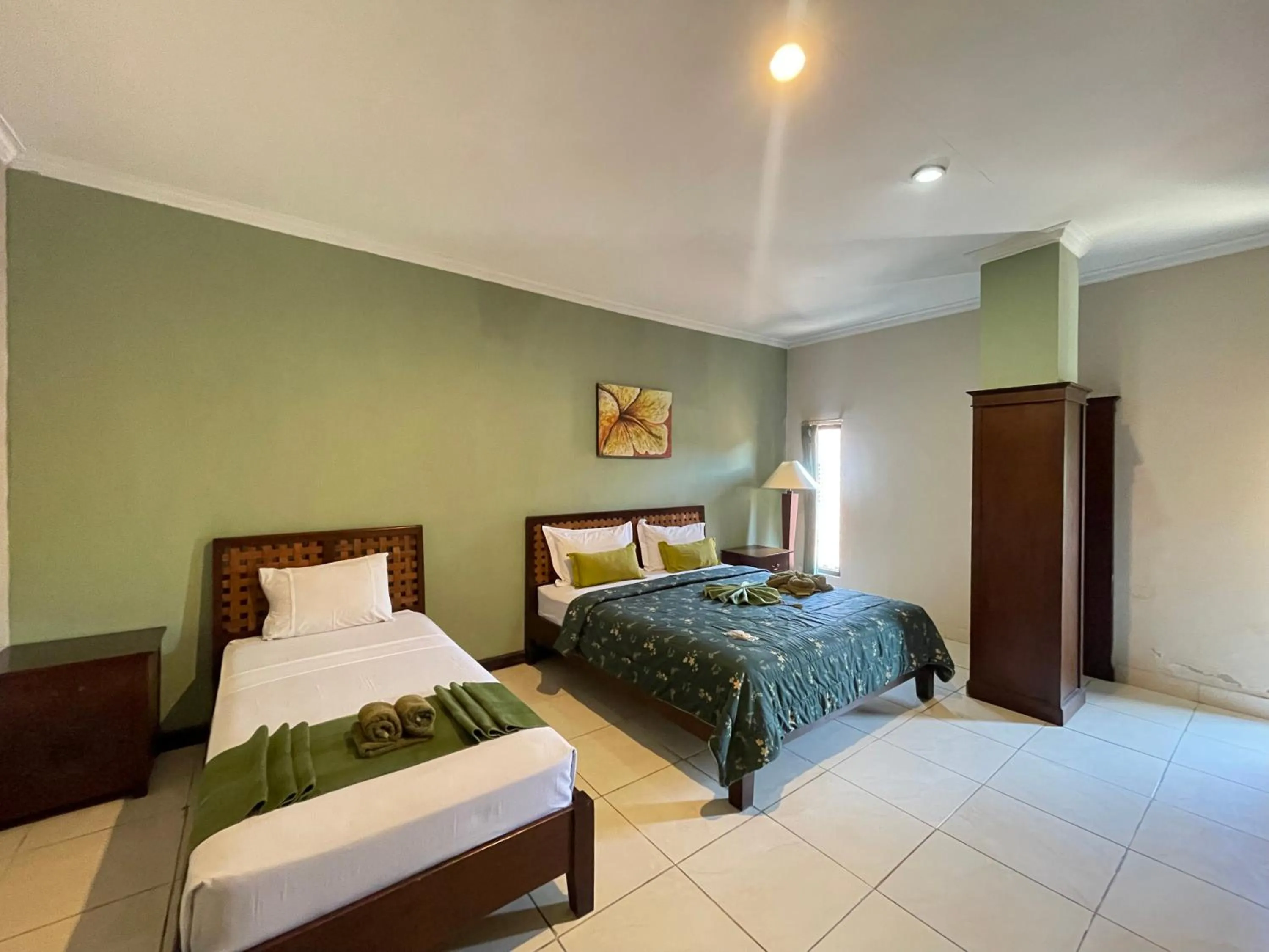 Bed in Klungkung Tower Hotel