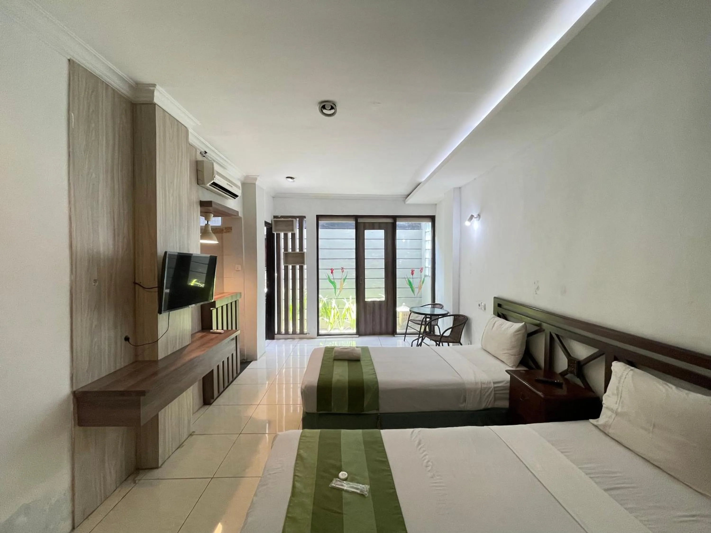 Bed in Klungkung Tower Hotel