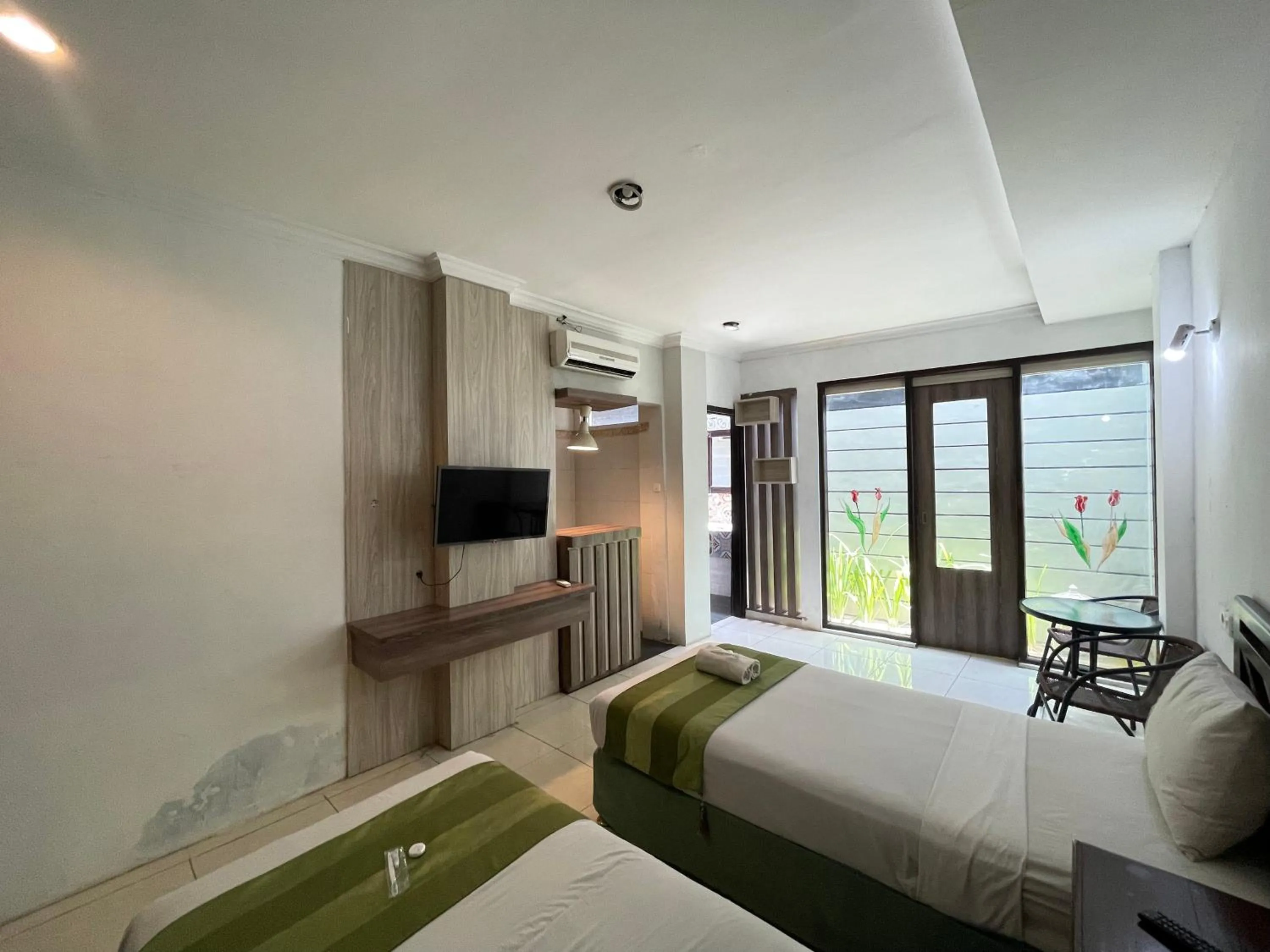 Bed in Klungkung Tower Hotel