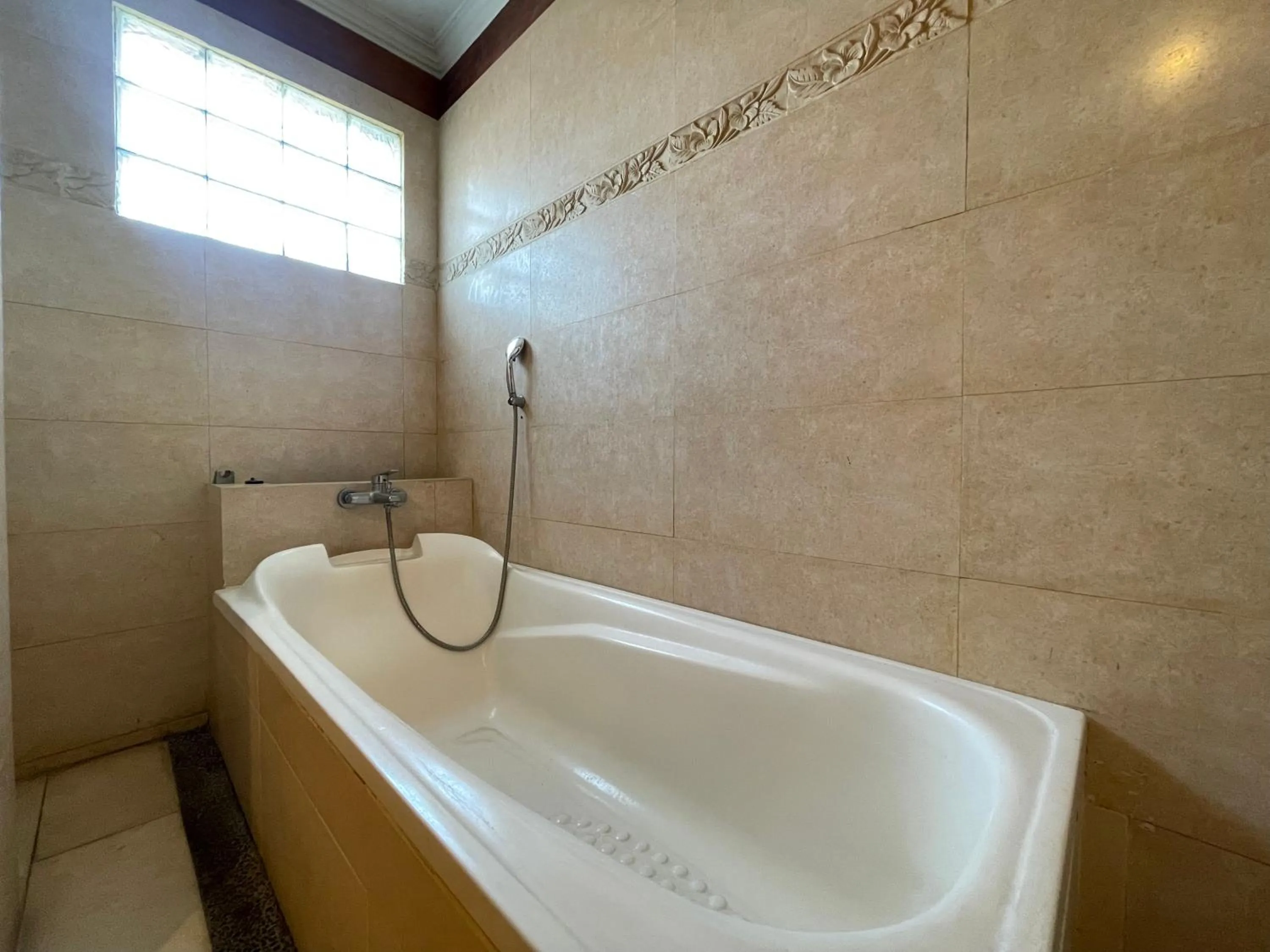 Klungkung Tower Hotel