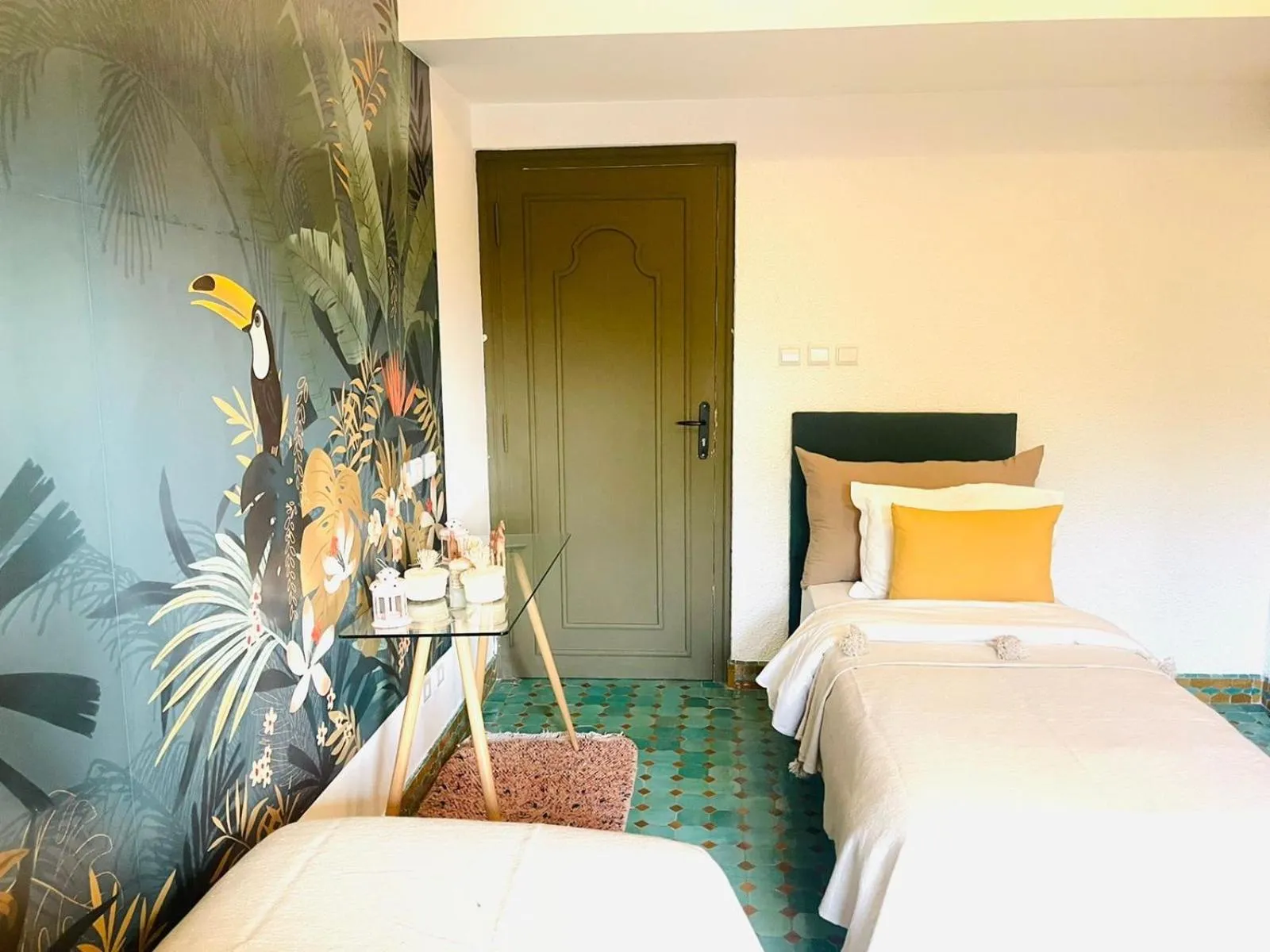 Bed in La Vie En Rose - Horses & Dogs House