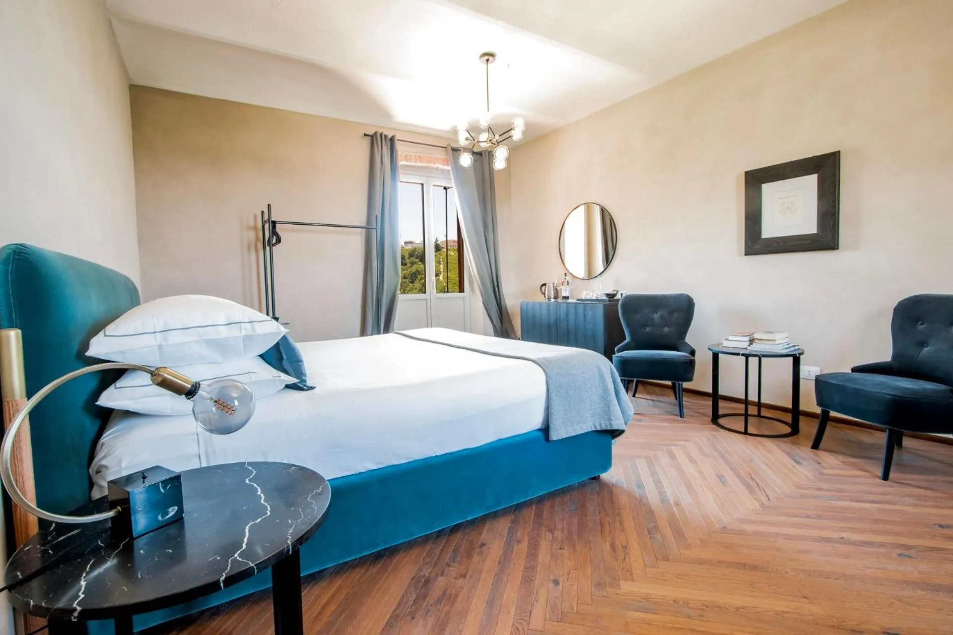 King Suite with Balcony in MiaClara Relais