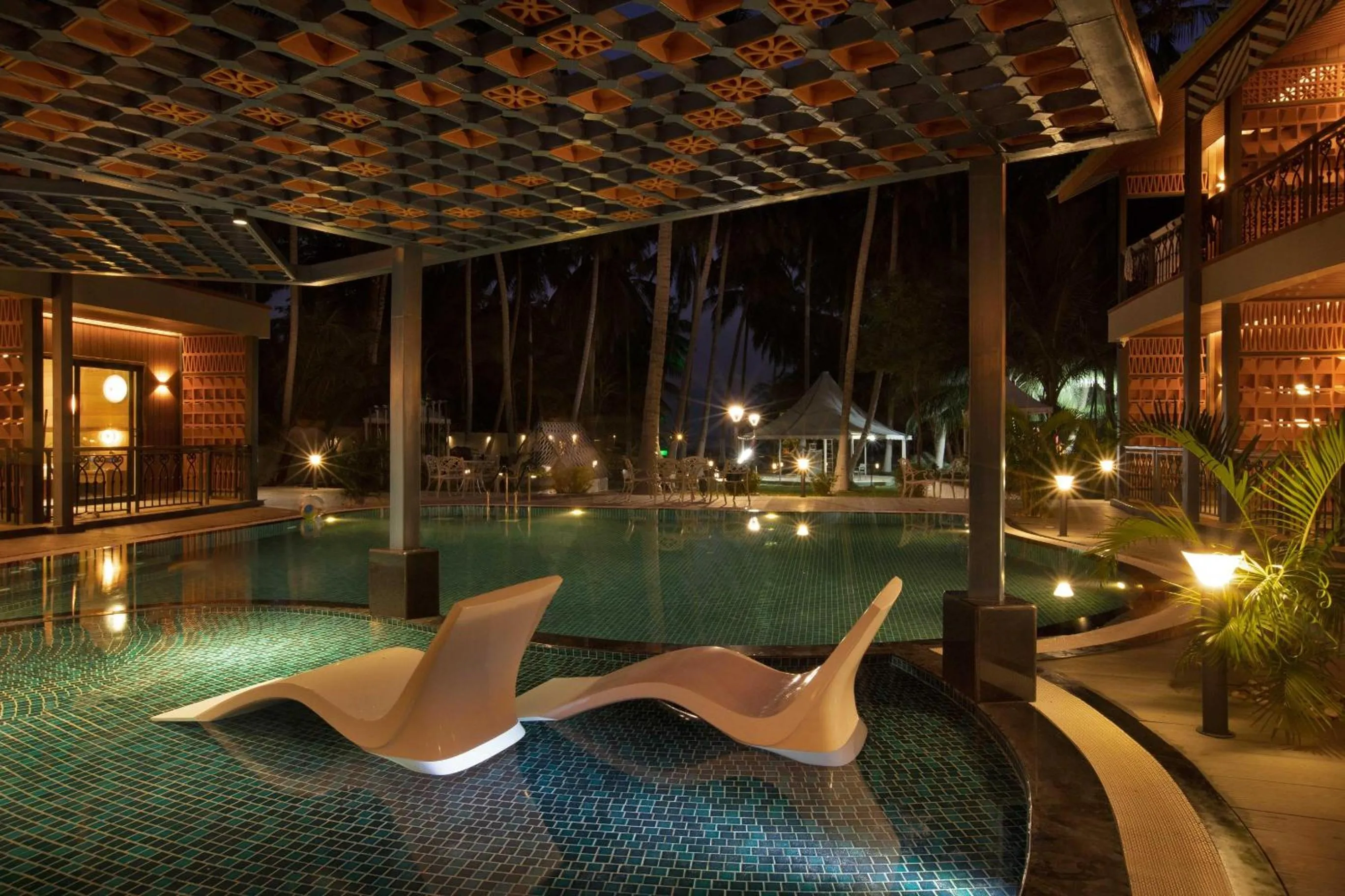 Swimming pool in Coral Reef Resort & Spa, Havelock