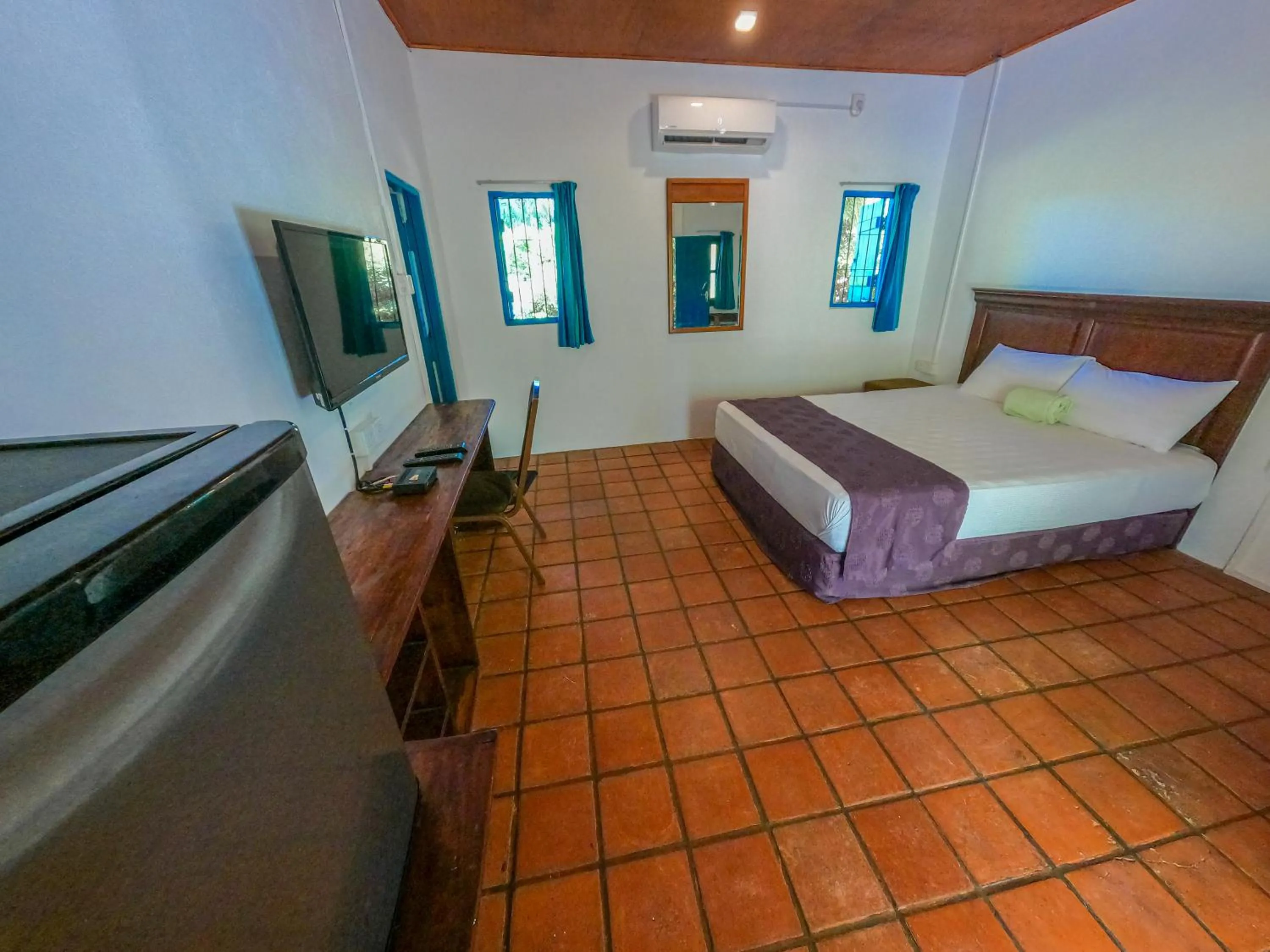 Bedroom, Bed in The Cove Pasikuda - Eco Resort