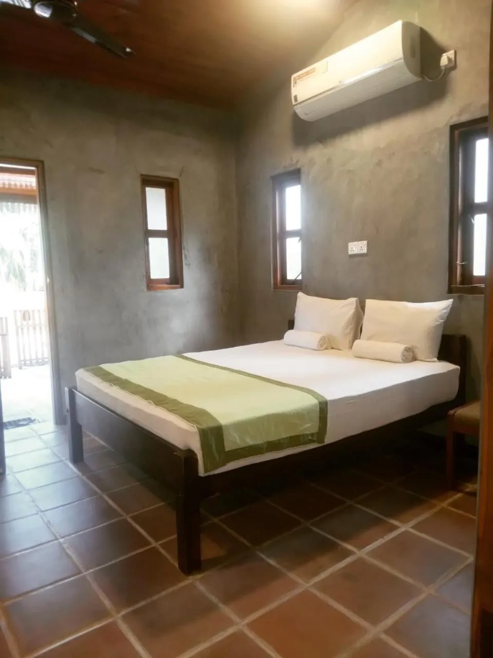 Bed in The Cove Pasikuda - Eco Resort