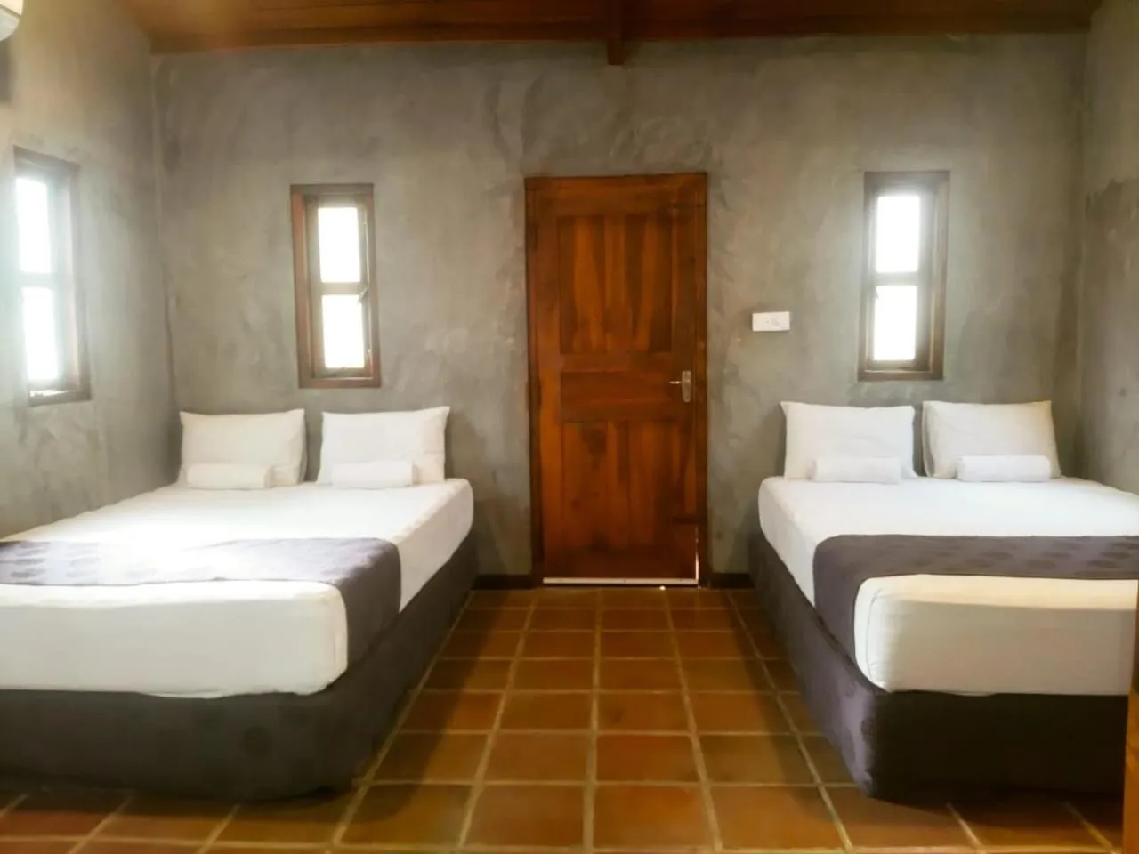 Bed in The Cove Pasikuda - Eco Resort