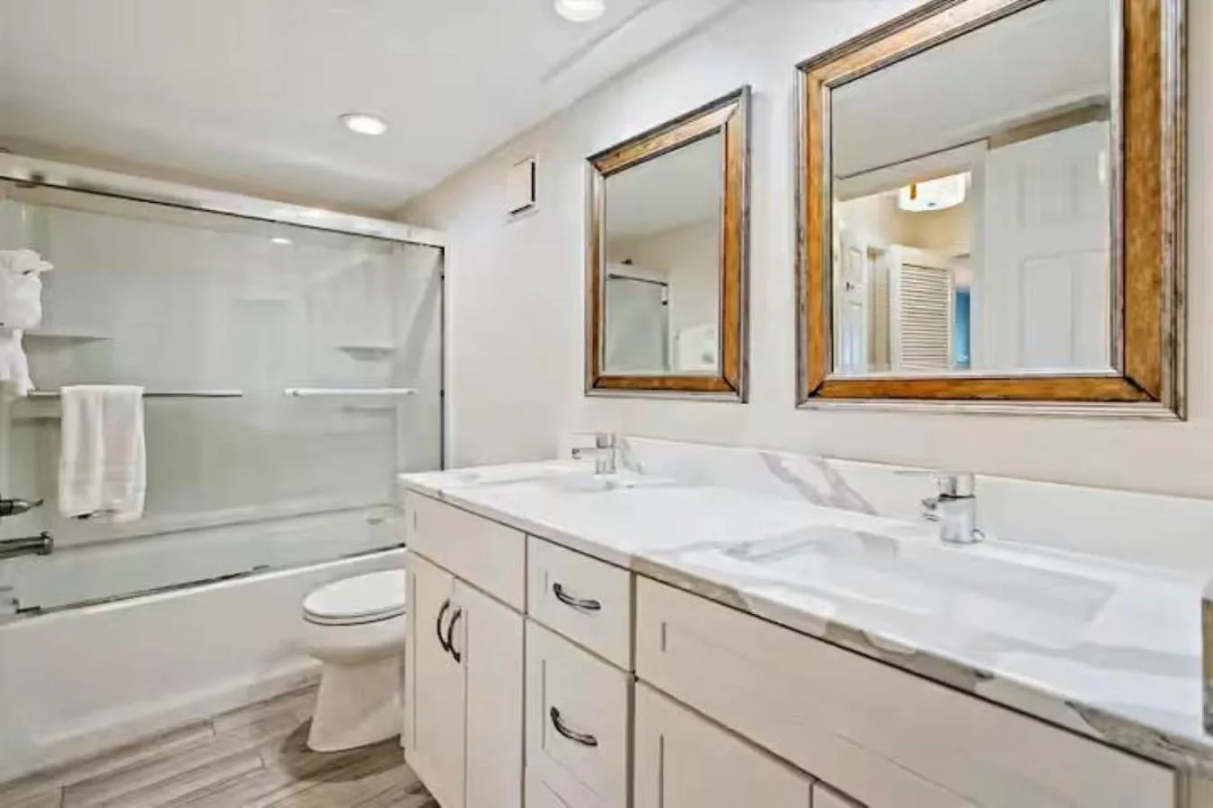 Shower in Sea Oats #303