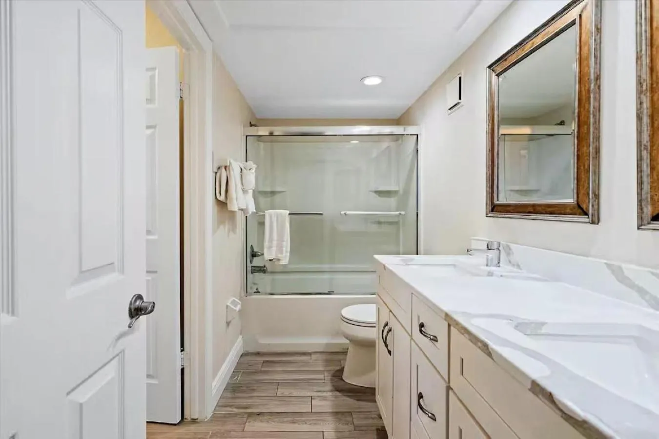 Shower in Sea Oats #303