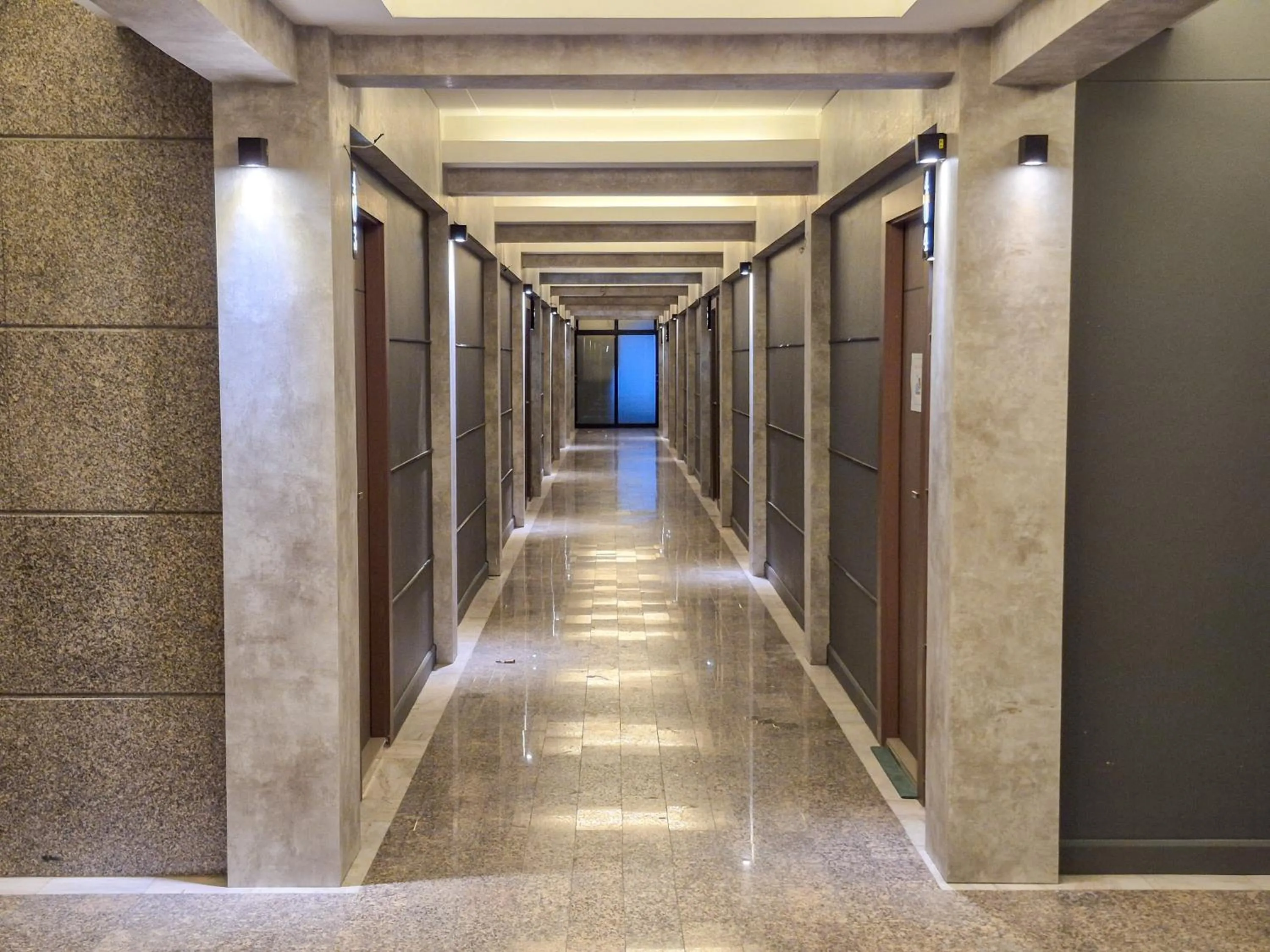 Decorative detail in Wangkaew Hotel