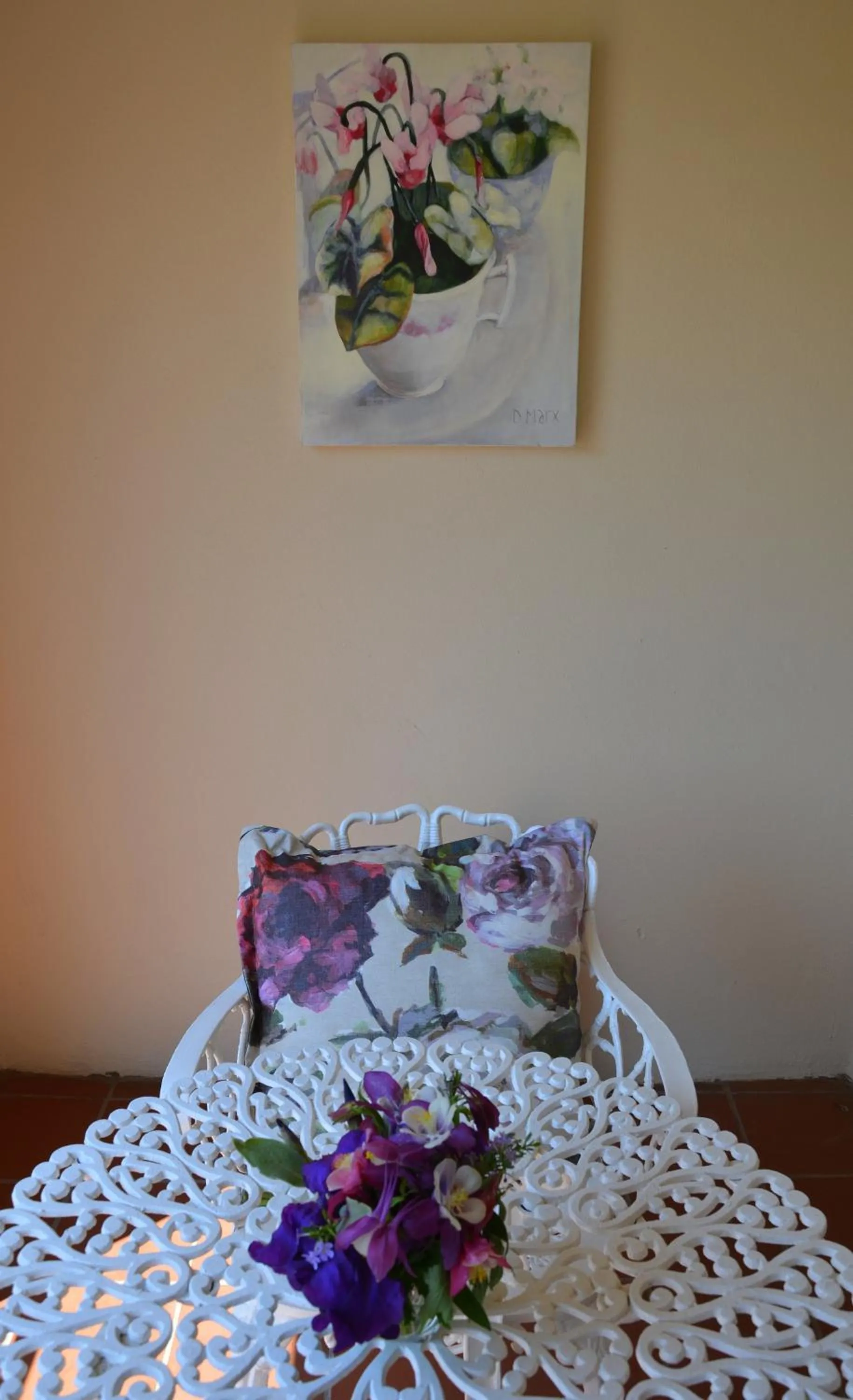 Dining area, Bed in By The Way Guesthouse