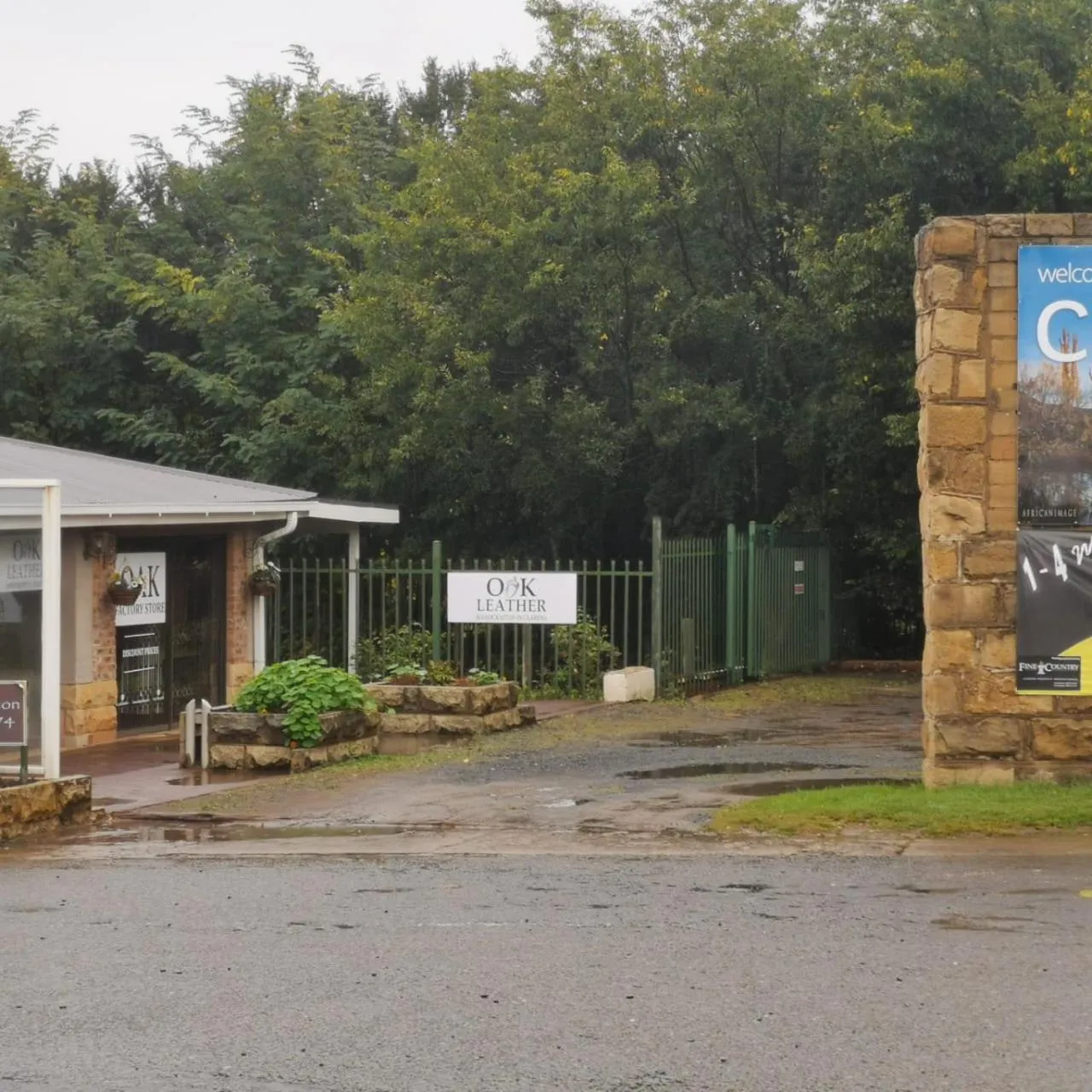 Parking in By The Way Guesthouse