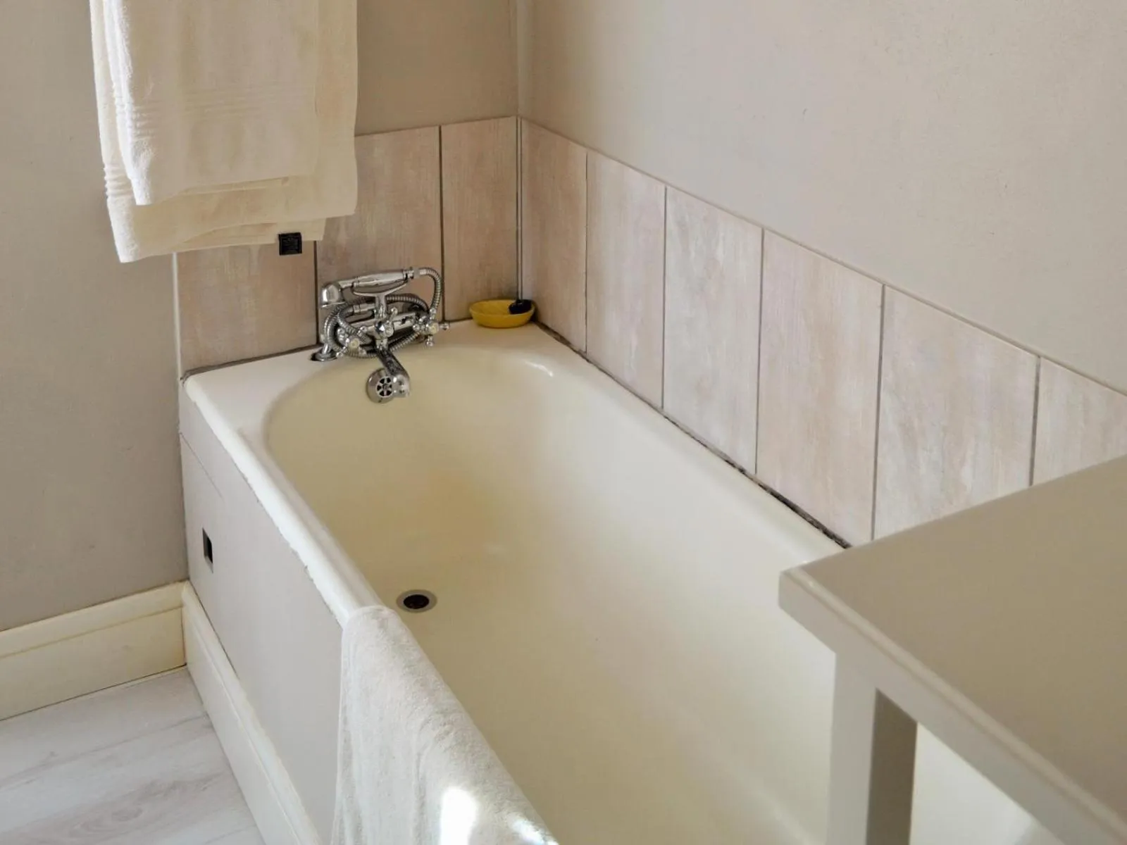 Bathroom in By The Way Guesthouse