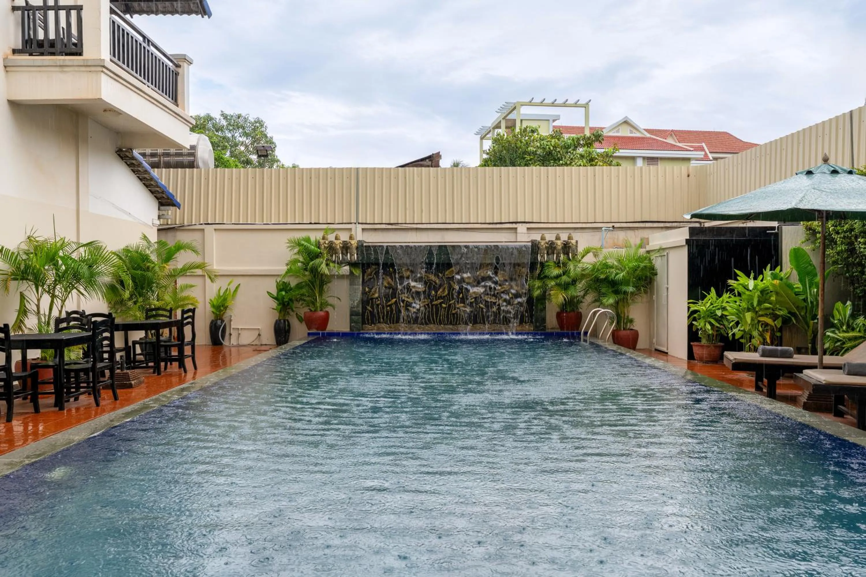 Day in Khmer Angkor Residence