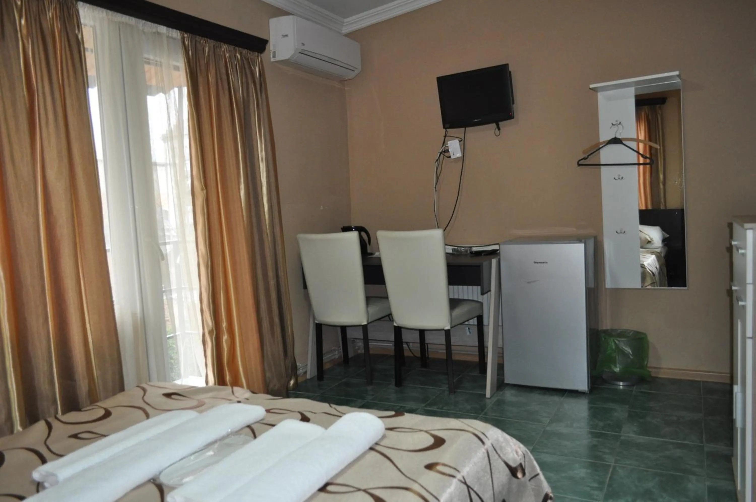 Bed in Hotel Your Comfort