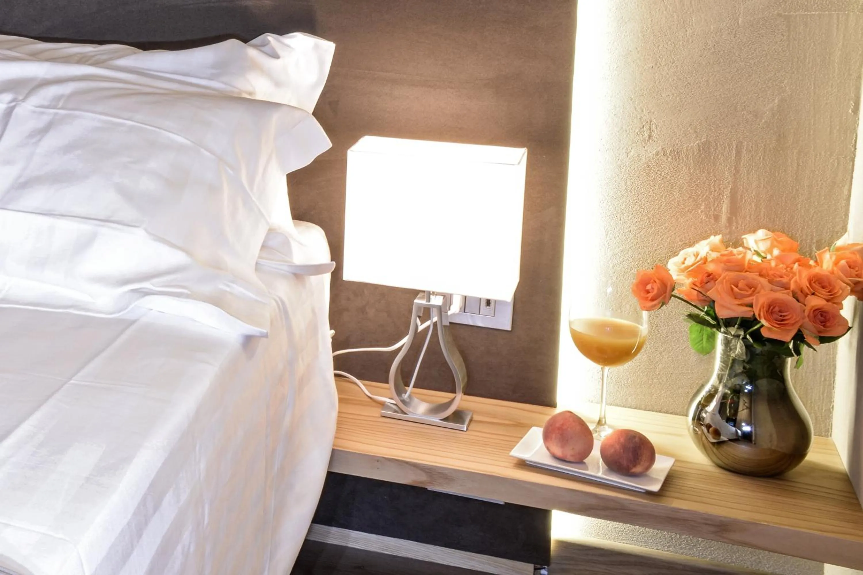 Bedroom in Sun Suite Luxury Pantheon