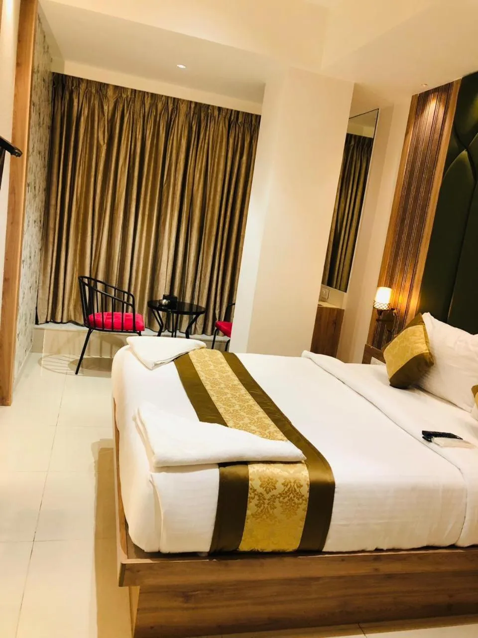 Bed in Hotel Melody Boutique Thane