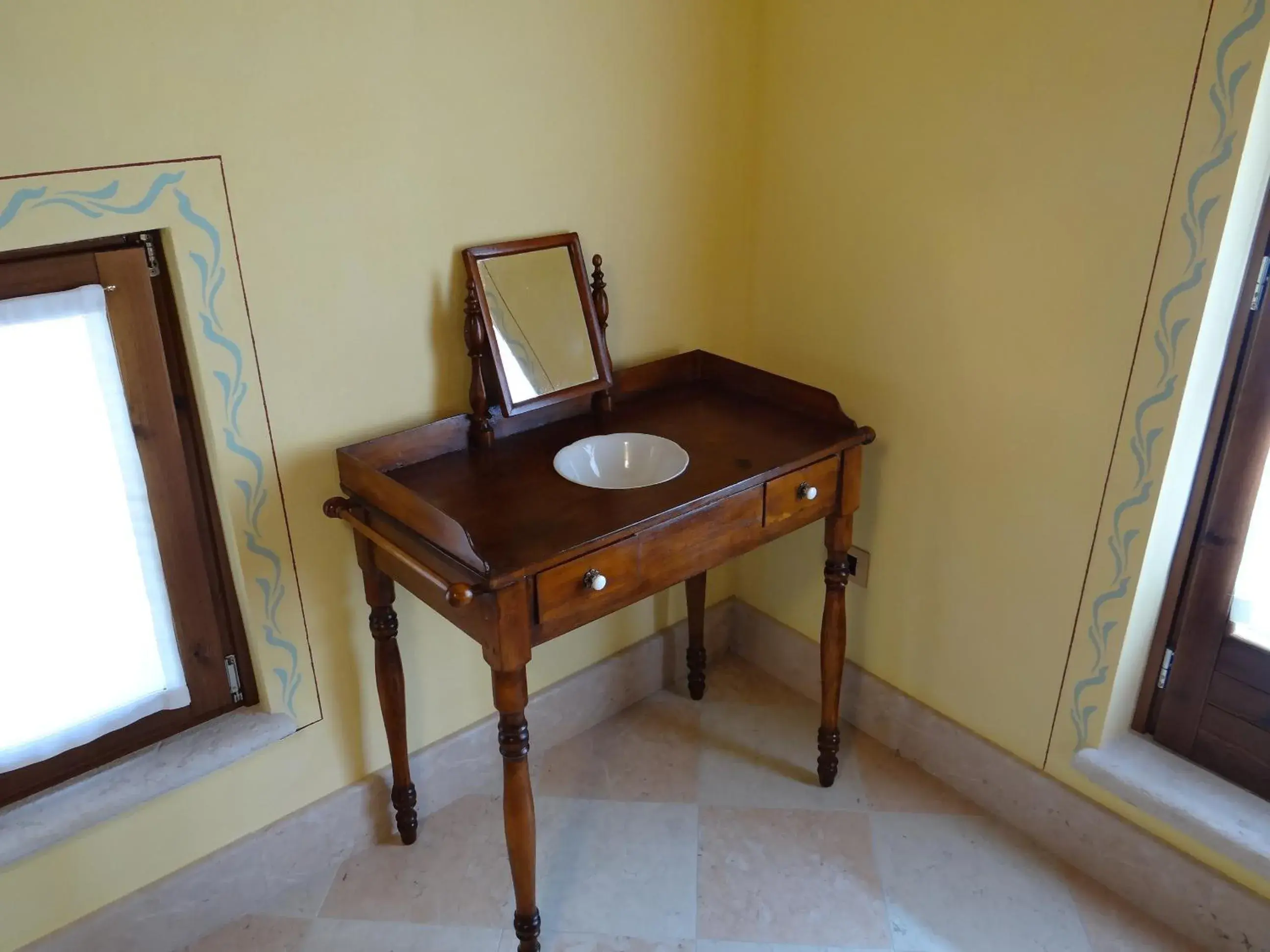 King Room with Spa Bath - single occupancy in Le Camere Della Bice King Room with Spa Bath - single occupancy in Le Camere Della Bice