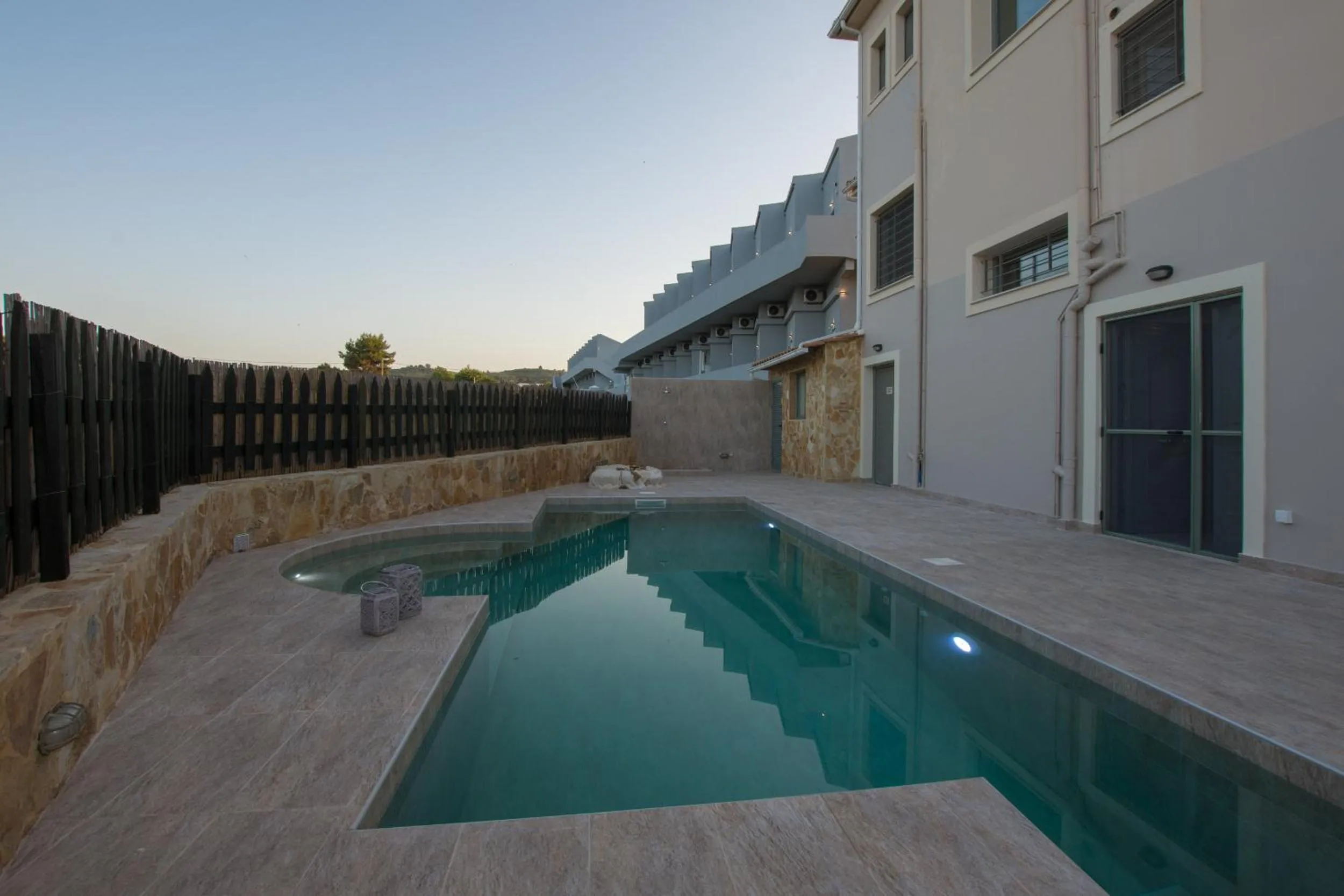 Golden Coast Boutique Villa