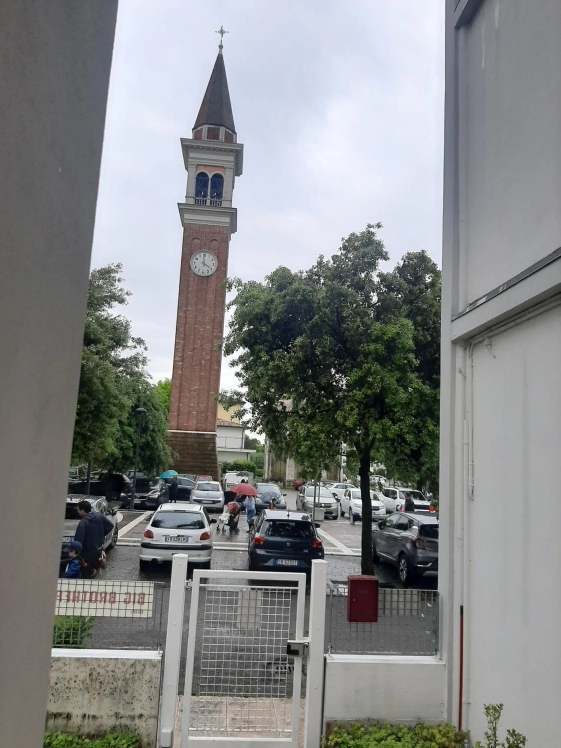 Travellers Lodge Bed & Rooms