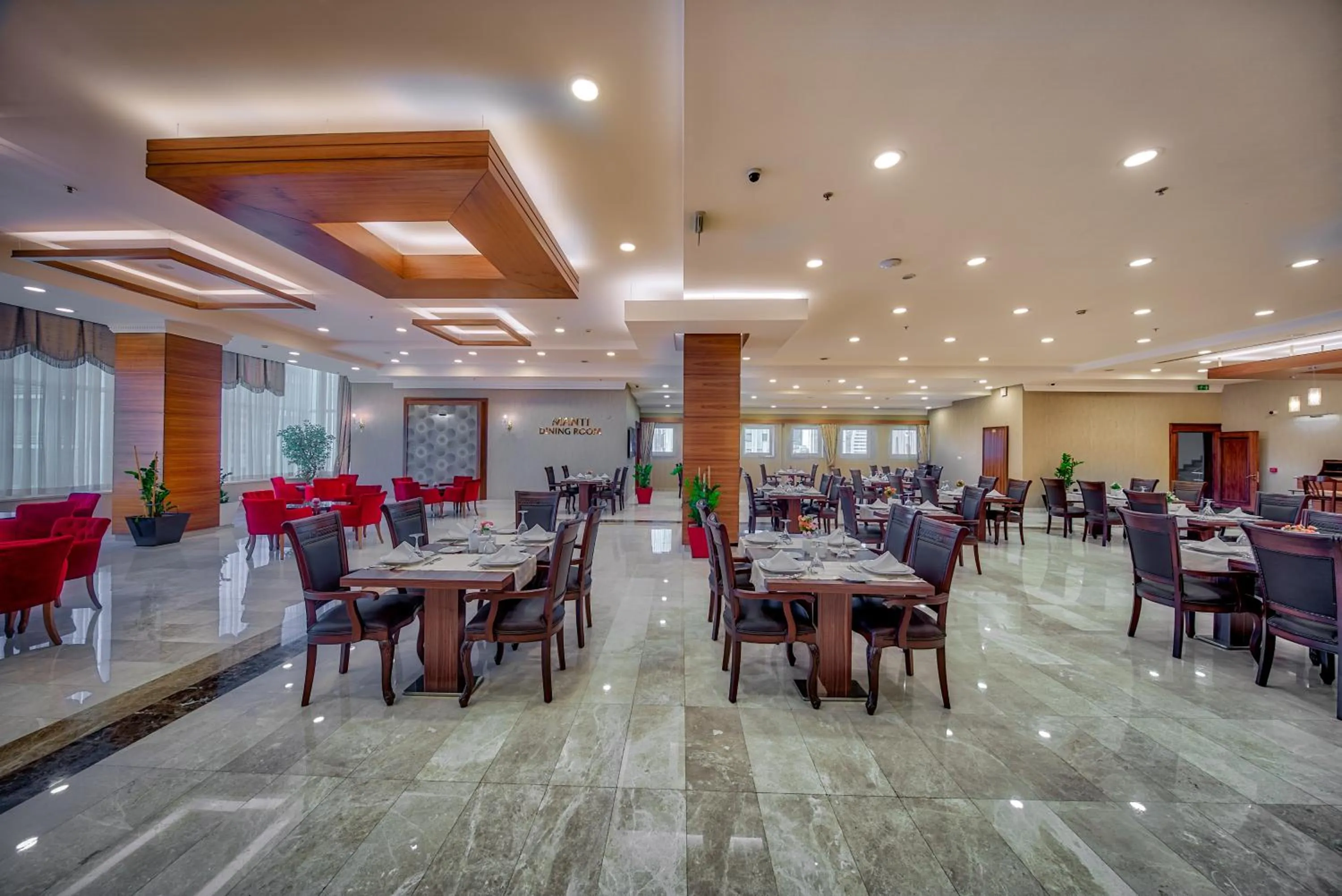 Restaurant/places to eat in Atakosk Group Hotels