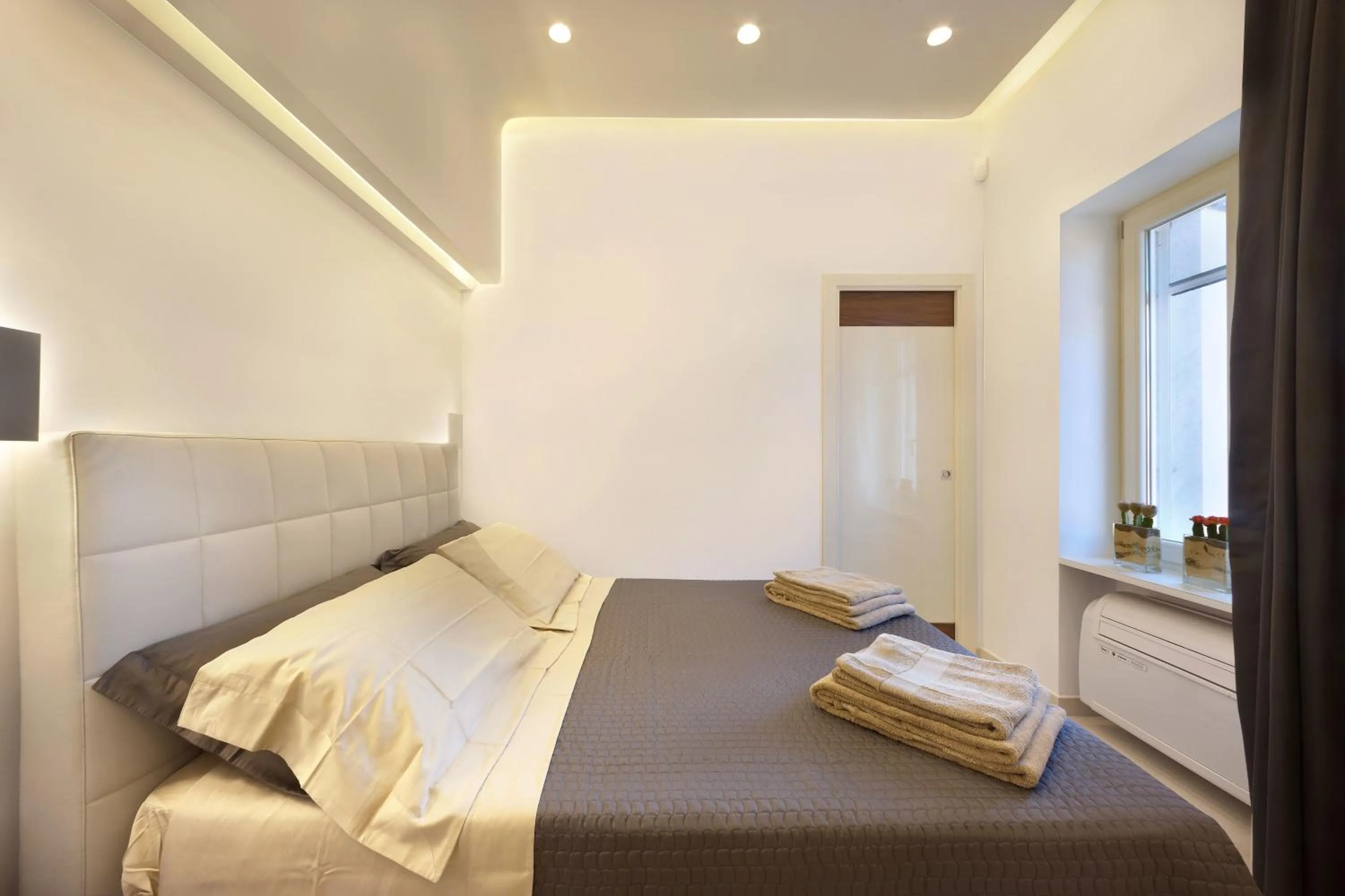 Bed in Estate4home - Surreo Luxury B&b