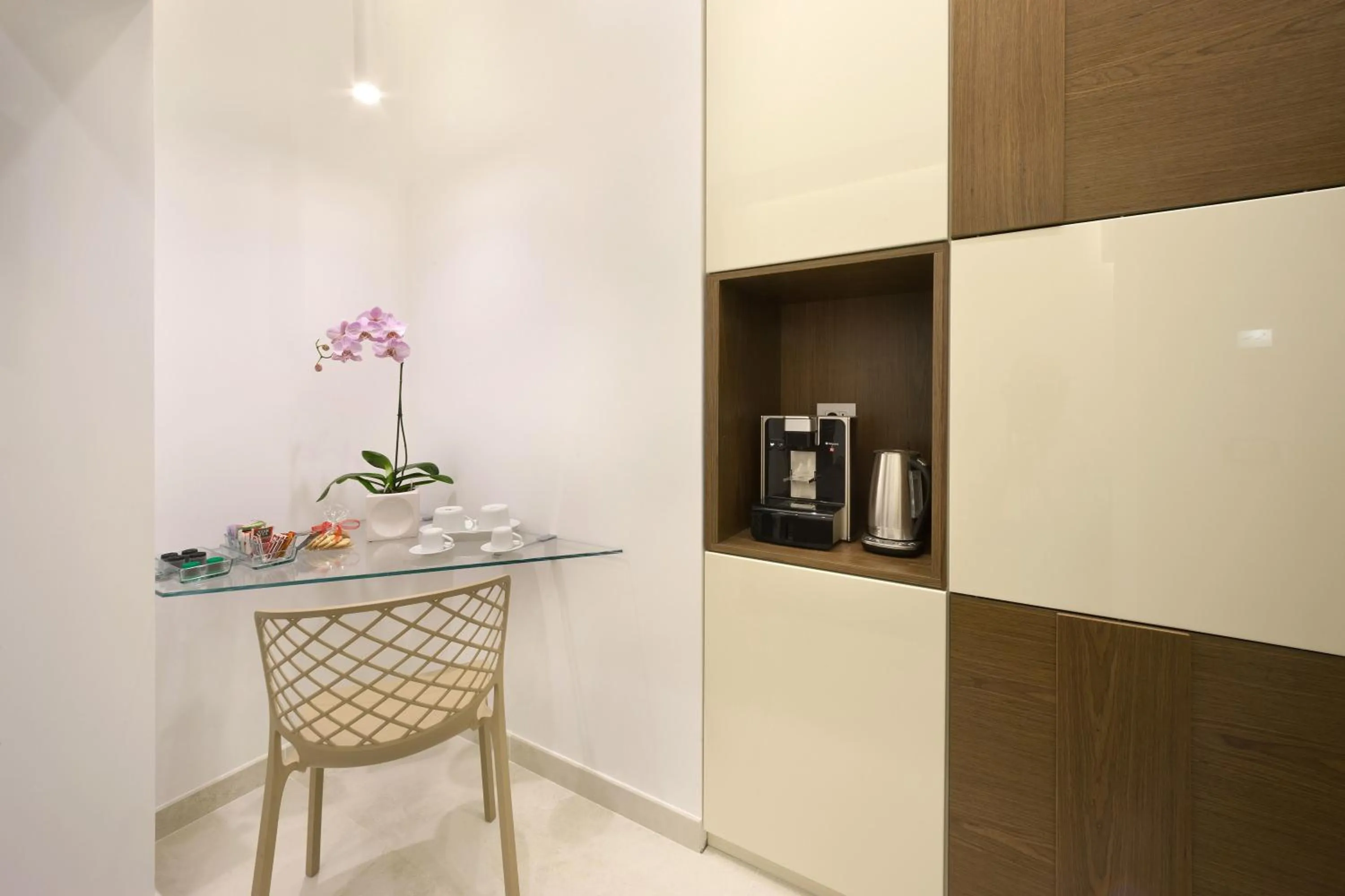 Food and drinks in Estate4home - Surreo Luxury B&b