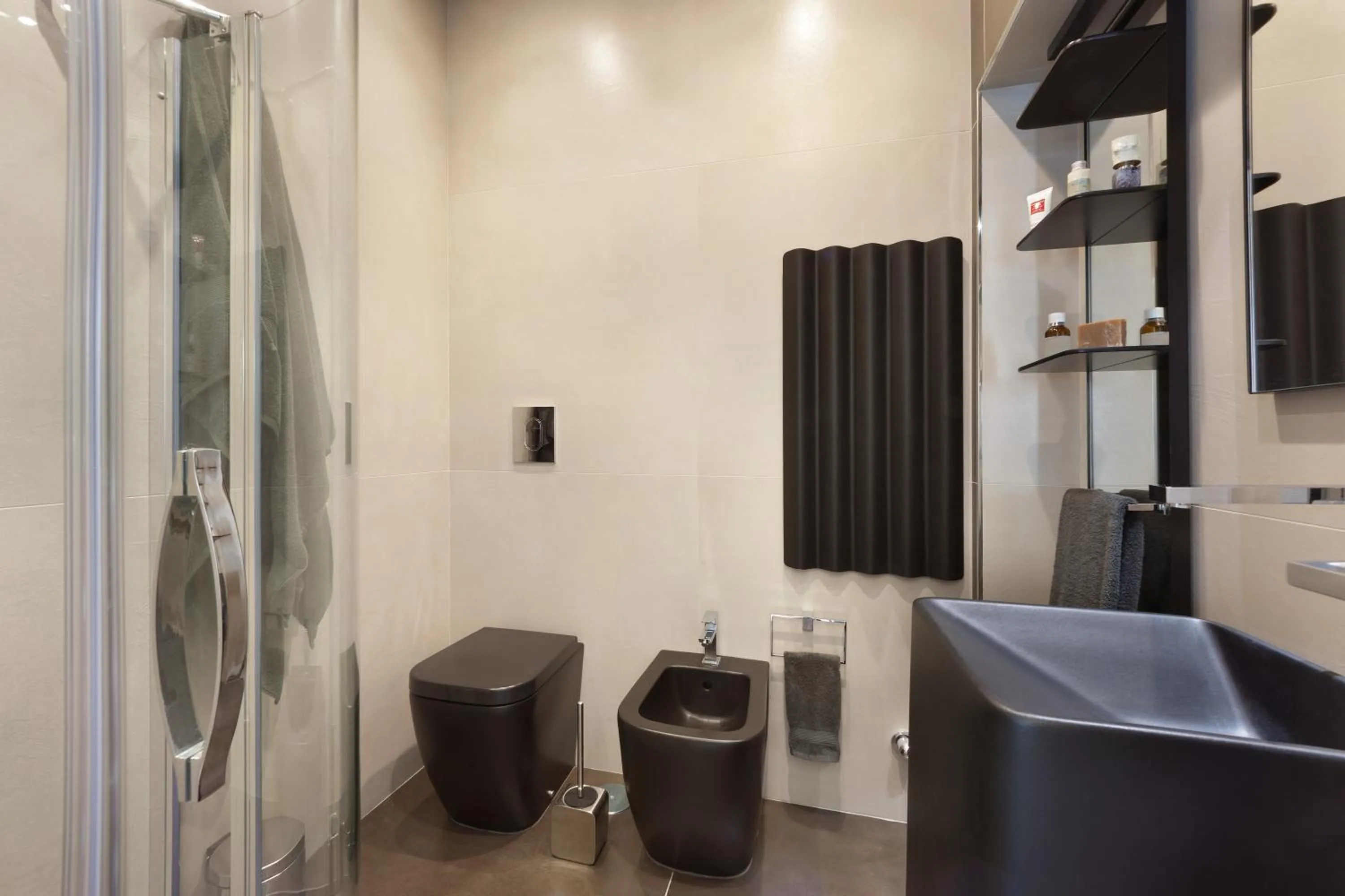 Bathroom in Estate4home - Surreo Luxury B&b