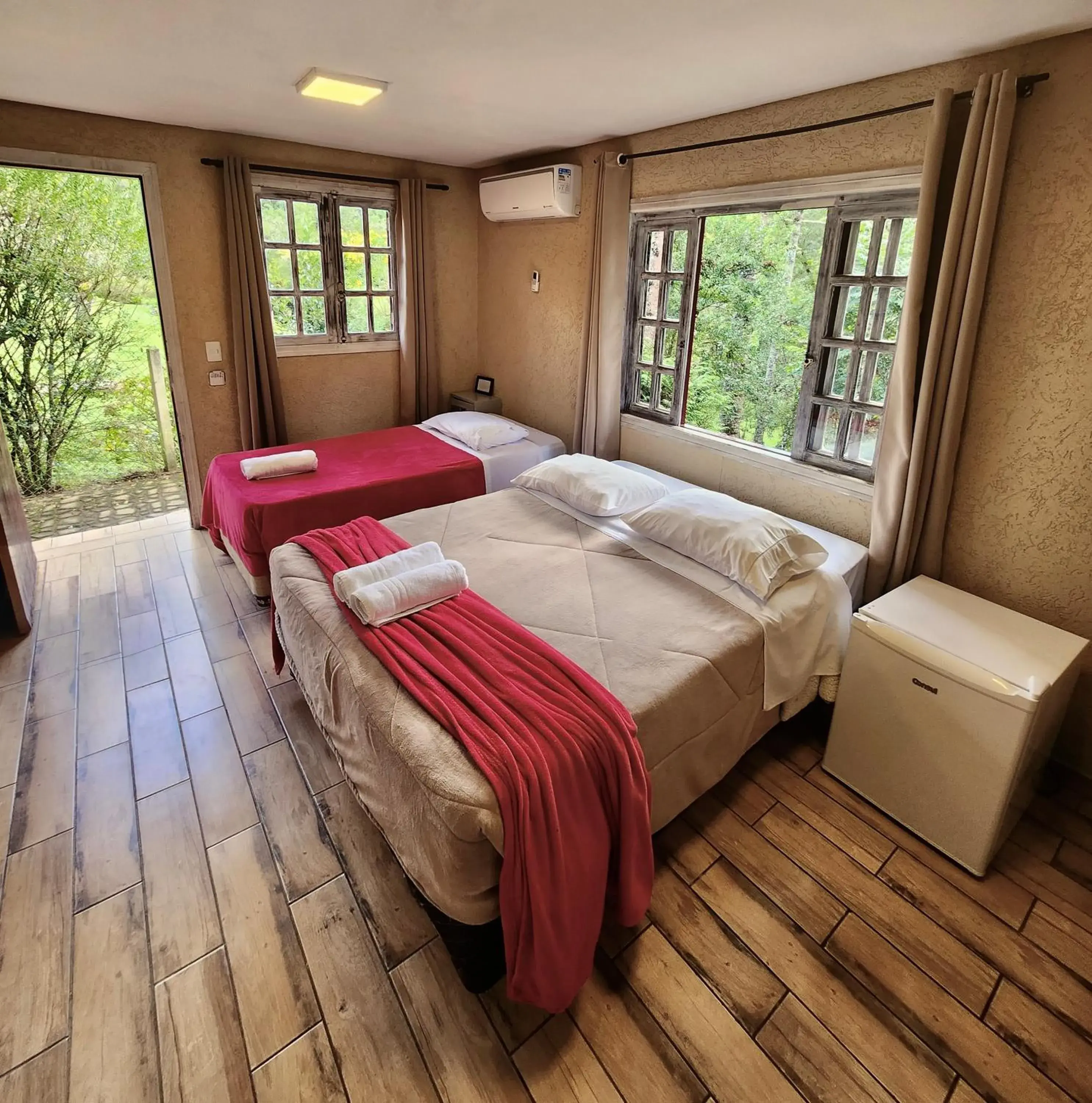 Family Room with Garden View in Villa Vintage Campos - Piscina e opções de suites com hidromassagem Family Room with Garden View in Villa Vintage Campos - Piscina e opções de suites com hidromassagem