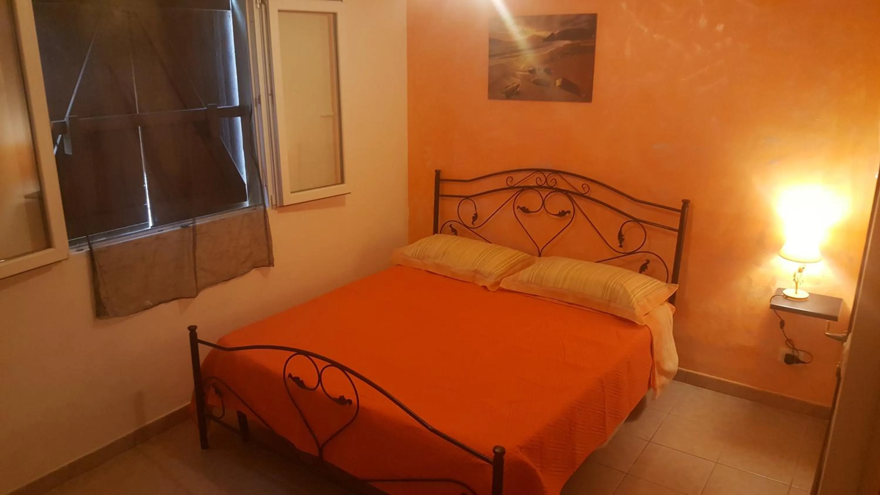 Photo of the whole room in B&B Angolo Magico