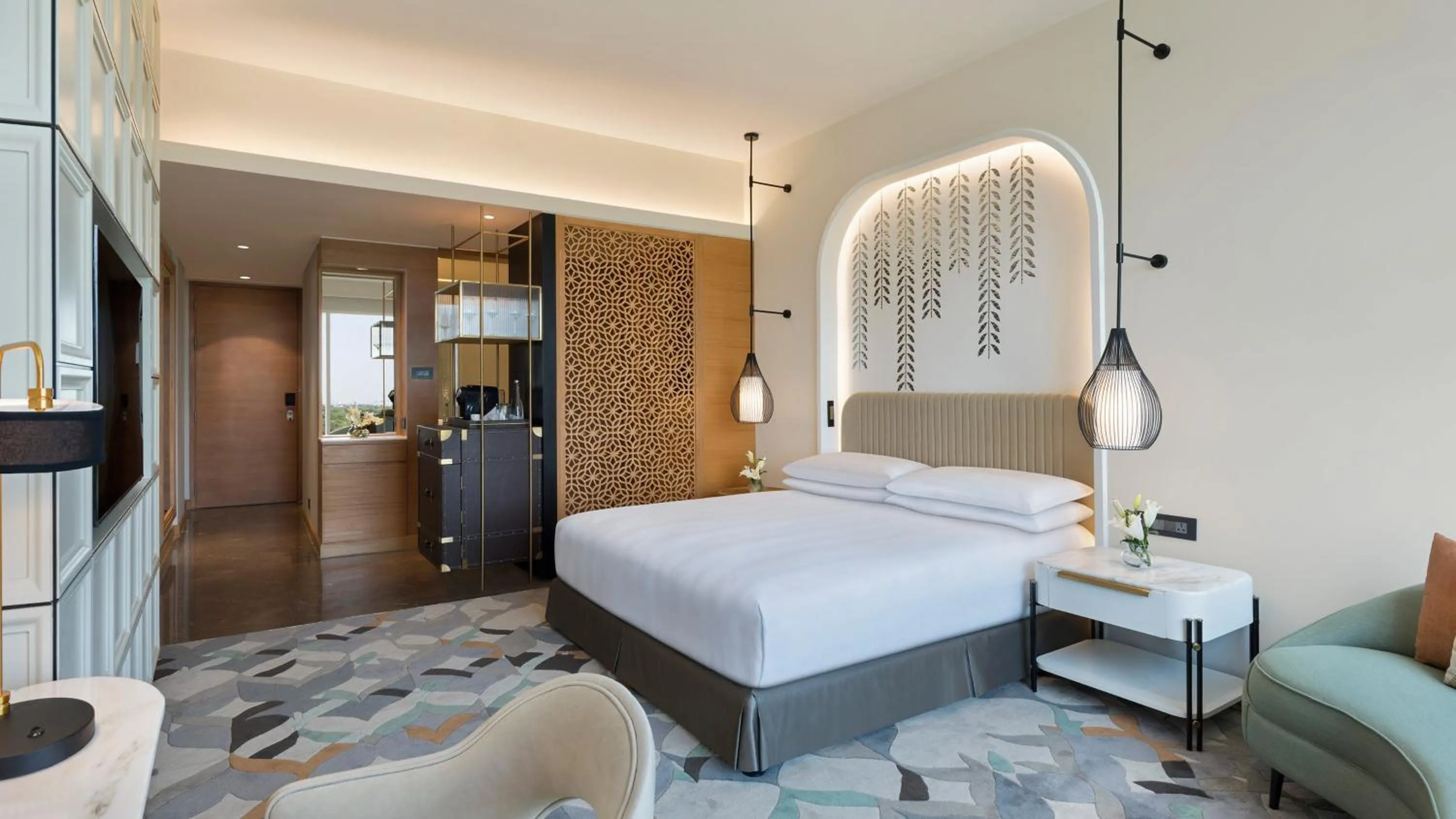 Photo of the whole room, Bed in InterContinental Jaipur Tonk Road by IHG