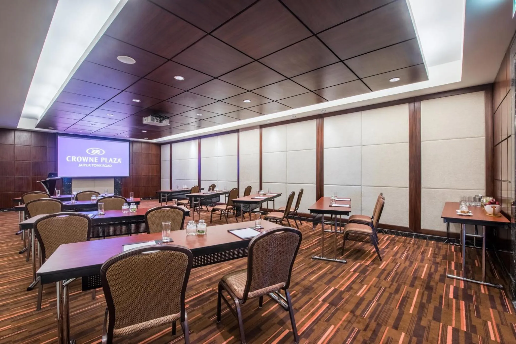 Meeting/conference room in InterContinental Jaipur Tonk Road by IHG