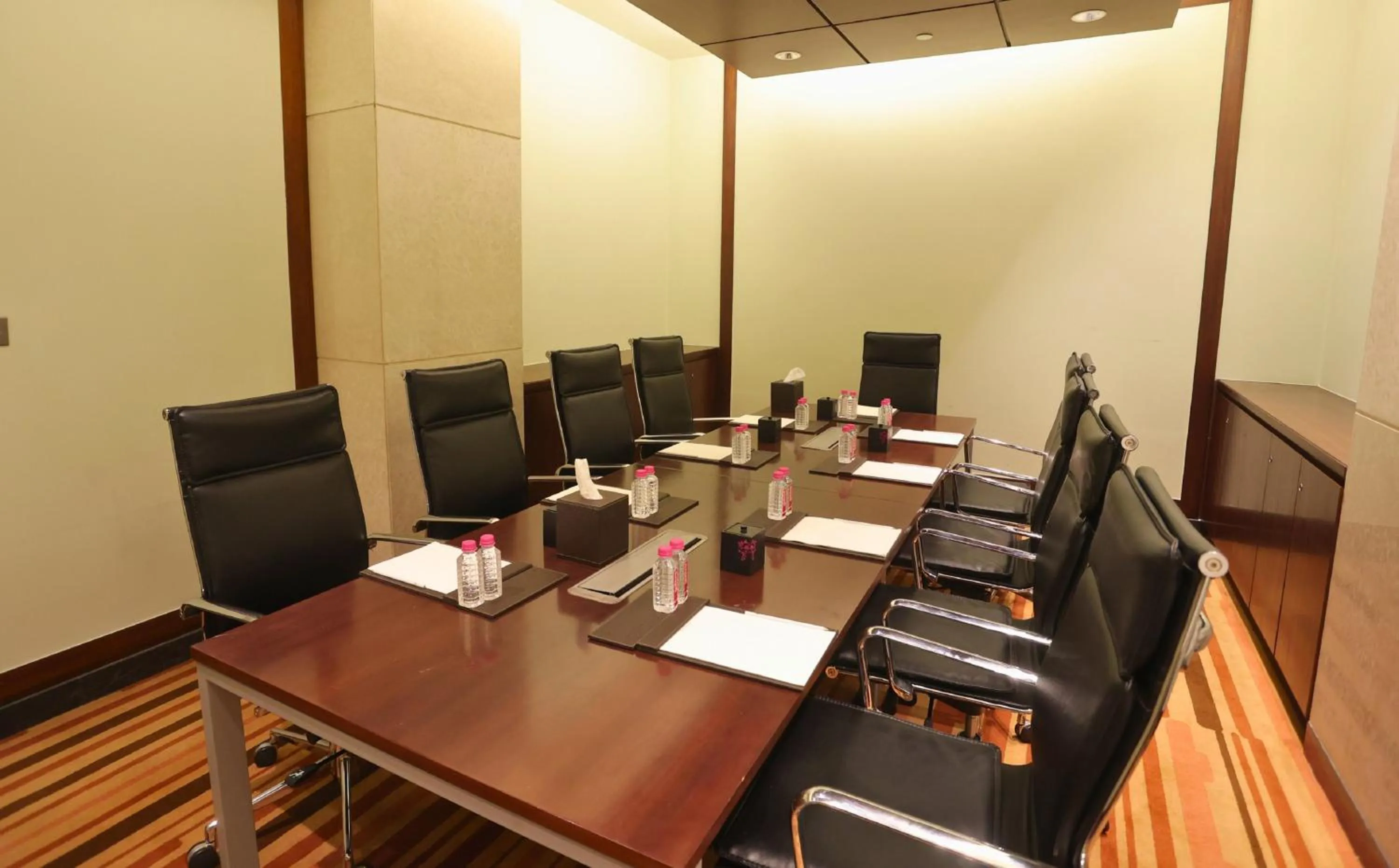 Meeting/conference room in InterContinental Jaipur Tonk Road by IHG