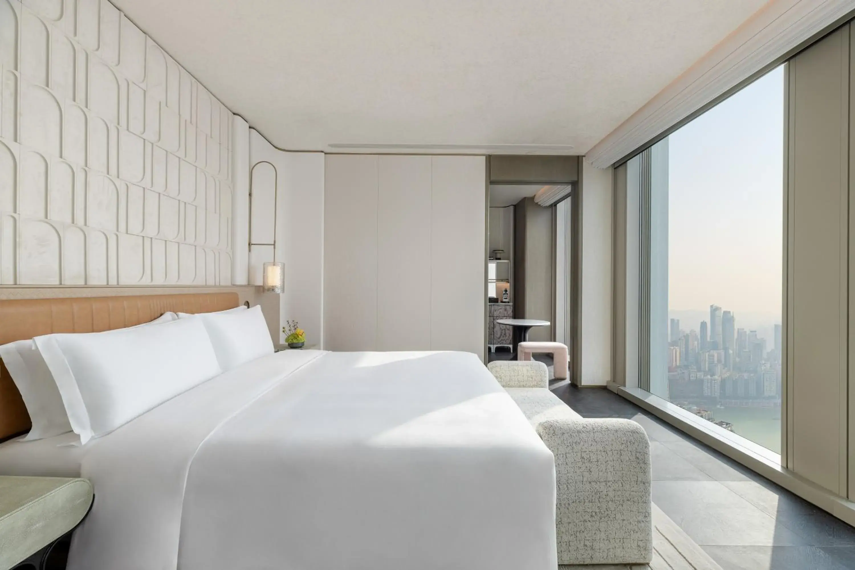 One-Bedroom Suite with River View in Vignette Collection TFT Chongqing by IHG One-Bedroom Suite with River View in Vignette Collection TFT Chongqing by IHG
