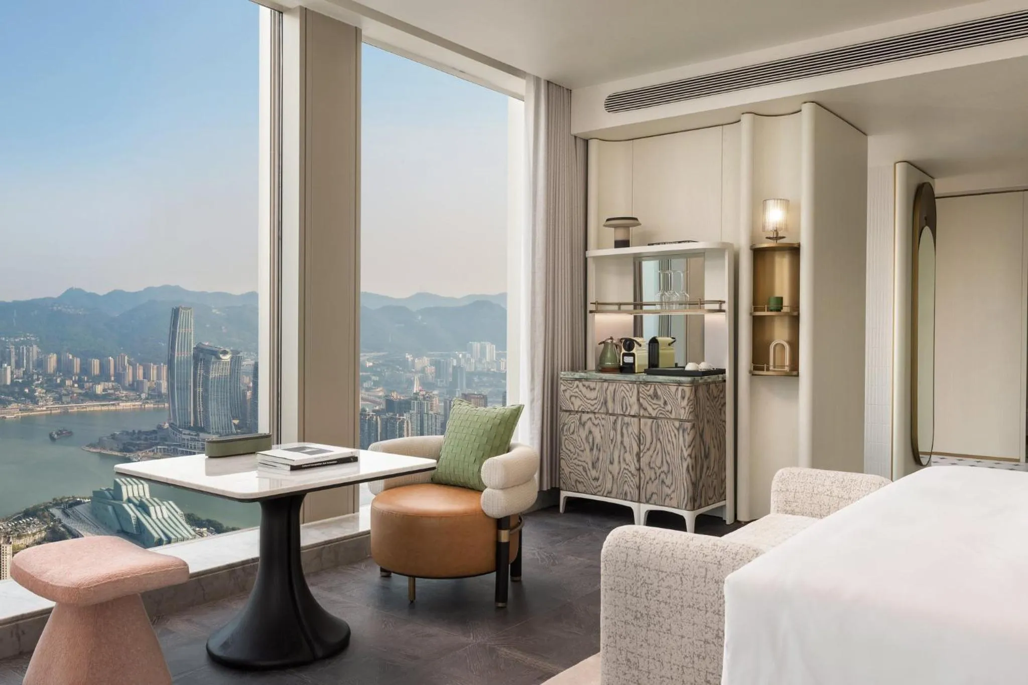 Photo of the whole room in Vignette Collection TFT Chongqing by IHG
