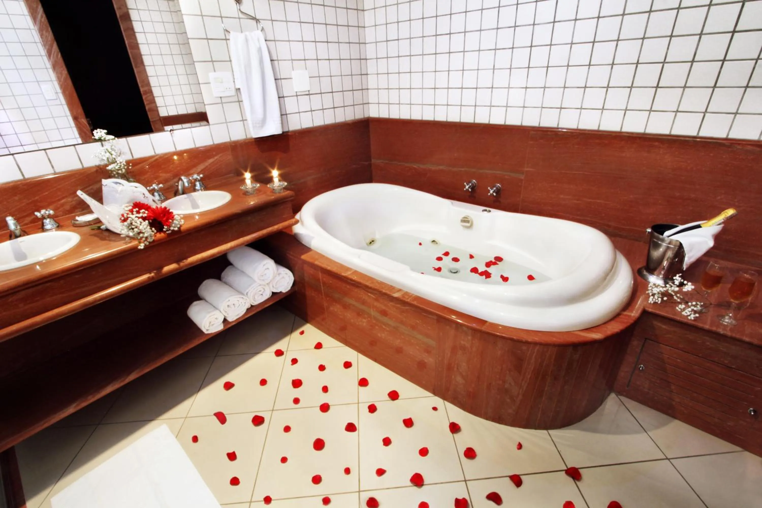 Bathroom in Hotel Dom Henrique